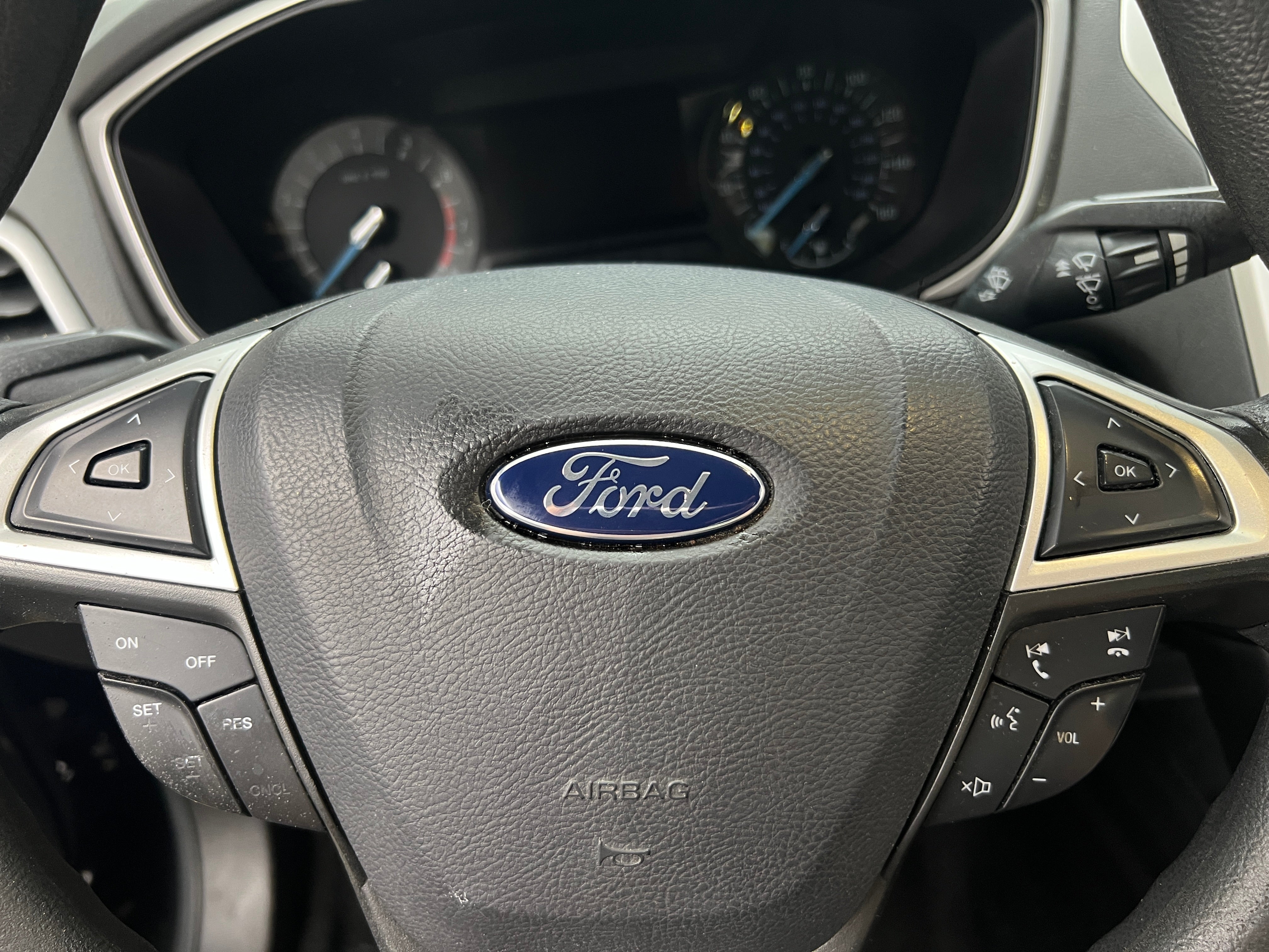 2014 Ford Fusion SE 5