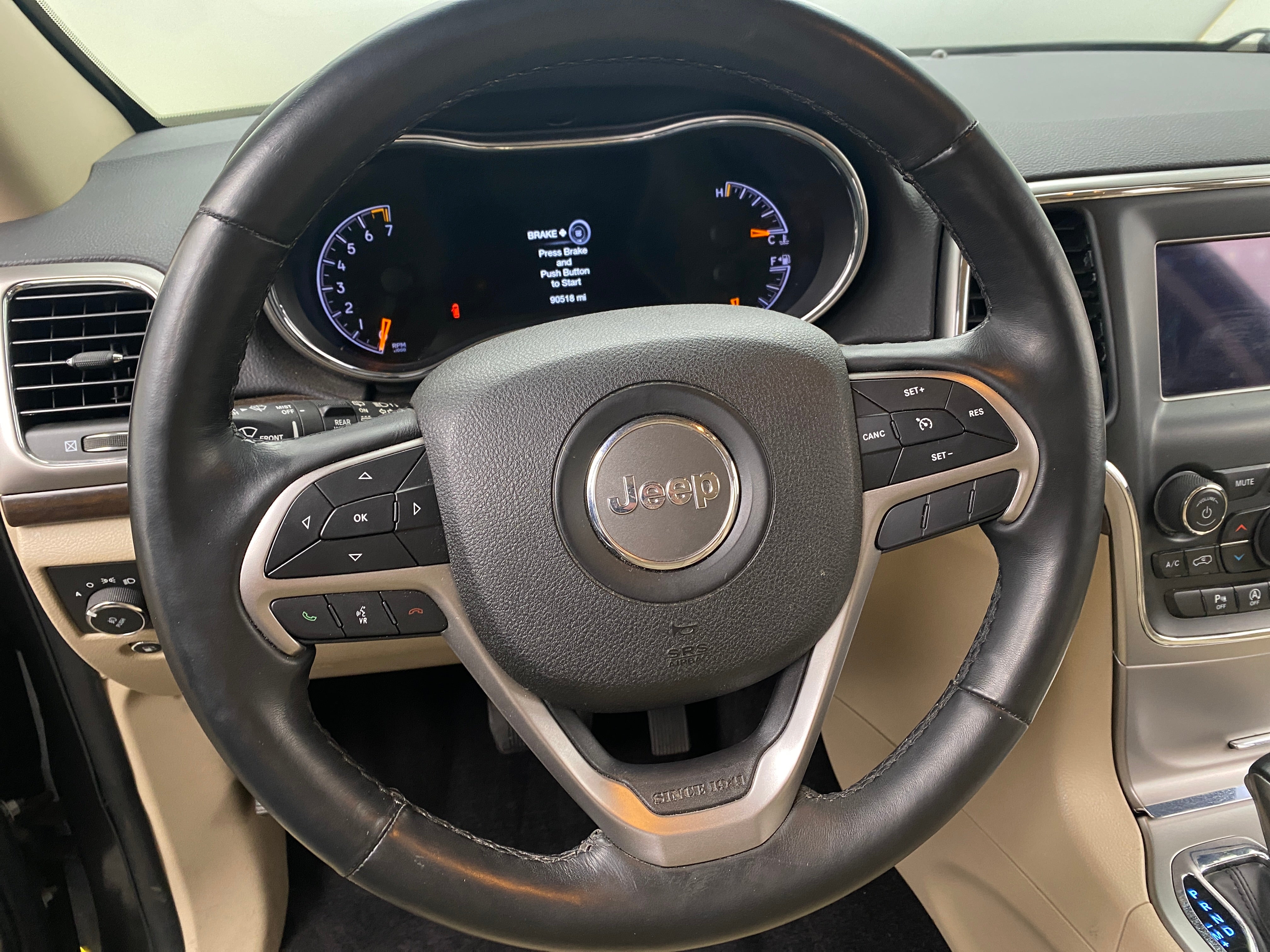 Thumbnail: 2018 Jeep Grand Cherokee - 5