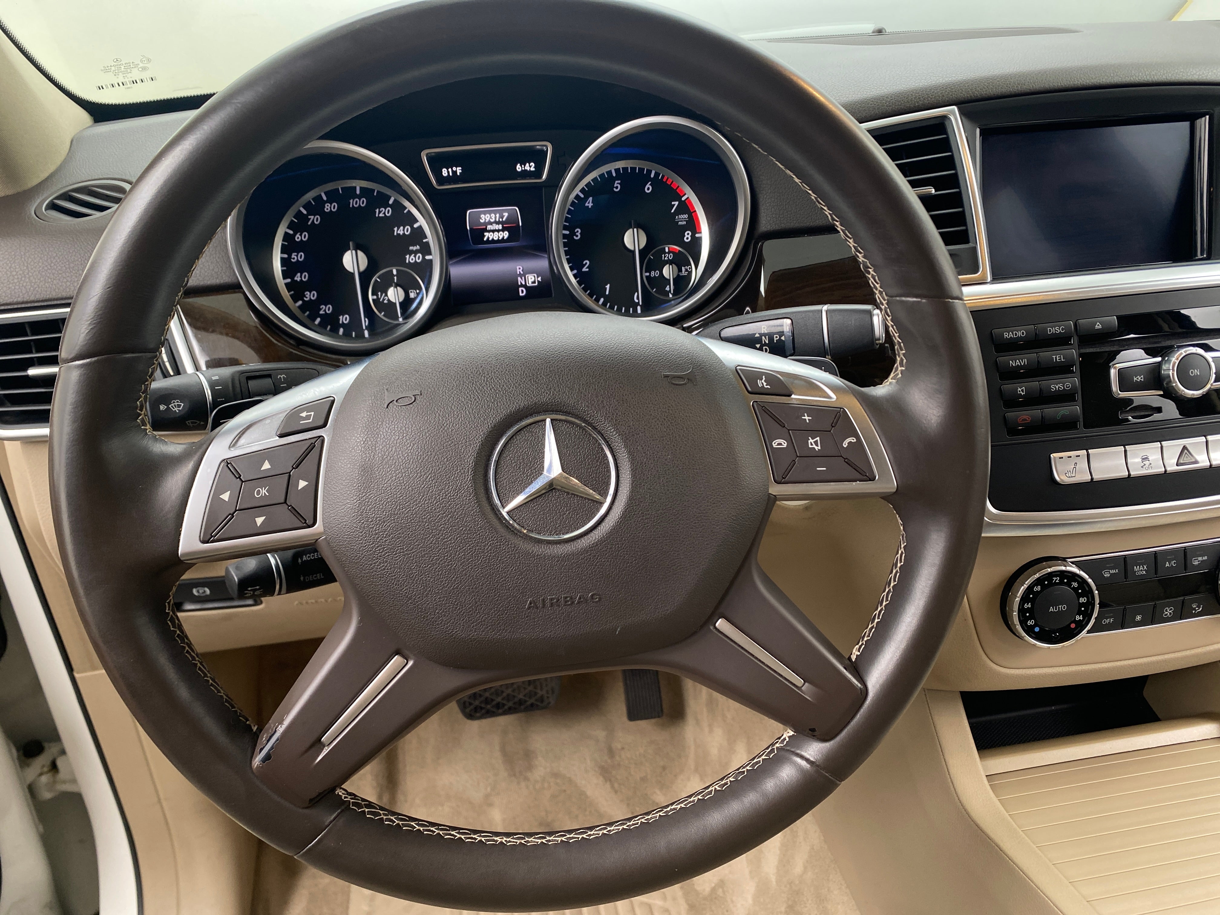 Thumbnail: 2015 Mercedes-Benz M-Class - 4