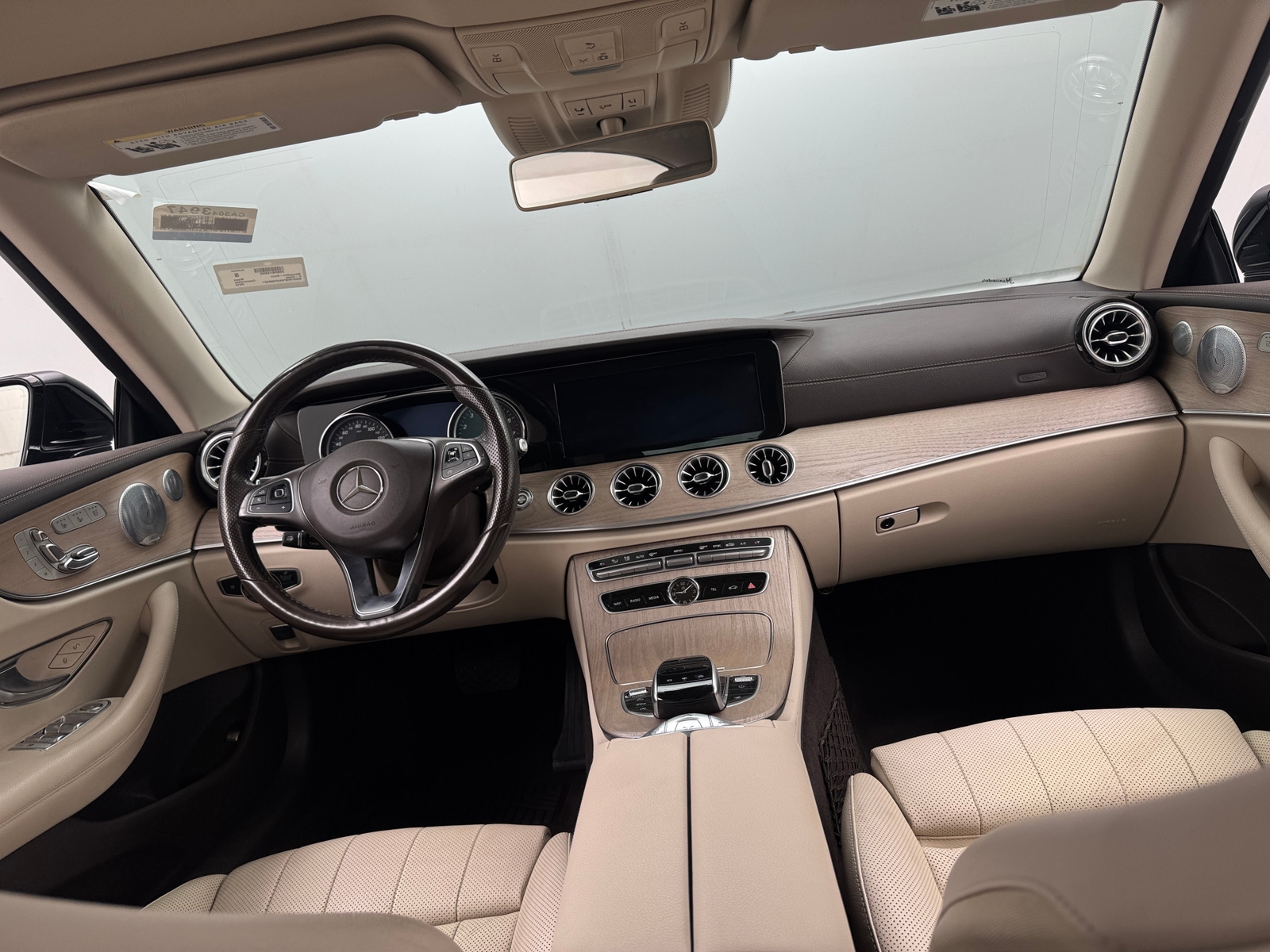 Thumbnail: 2018 Mercedes-Benz E-Class - 2