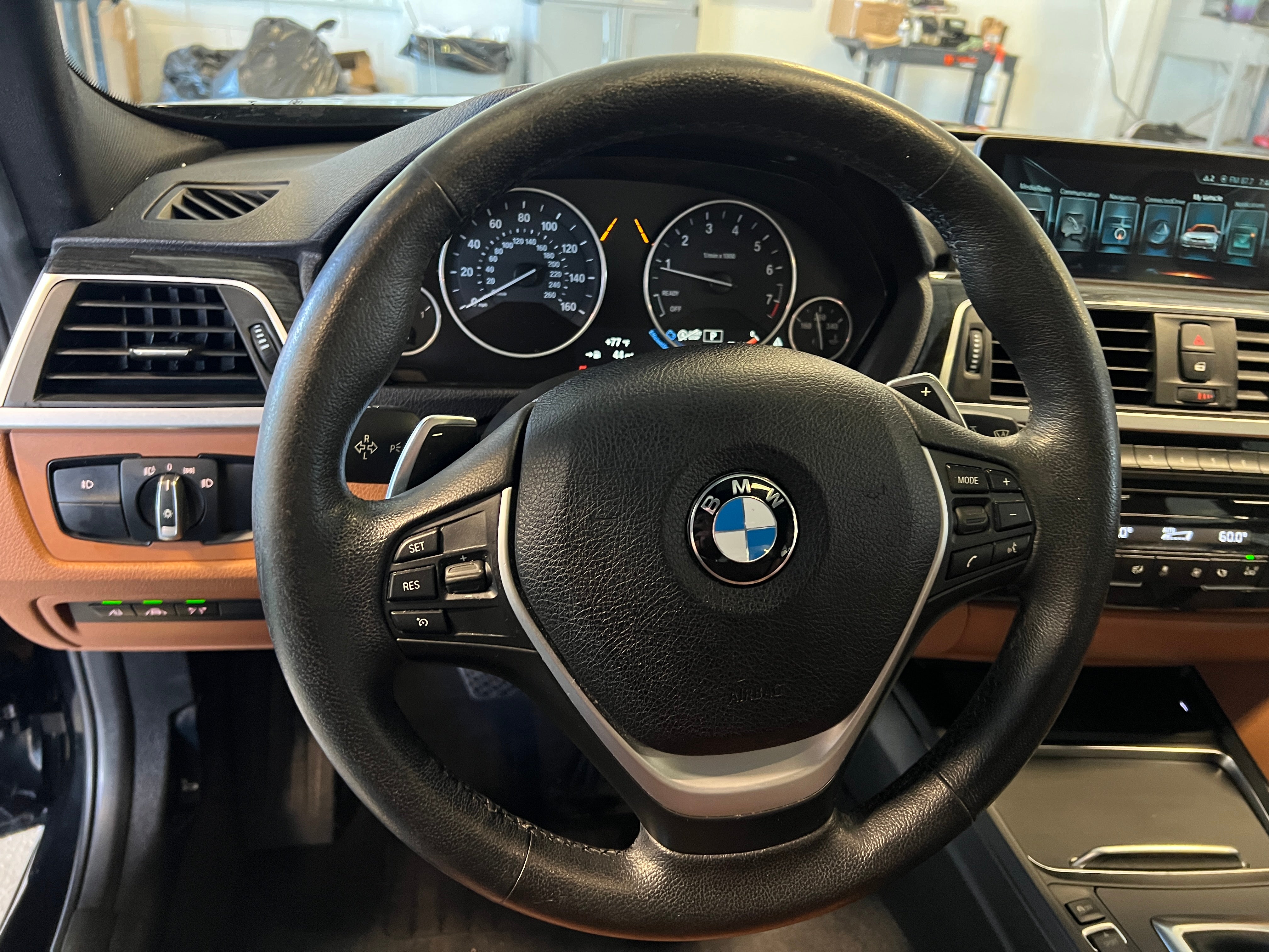 Thumbnail: 2017 BMW 3 Series - 4