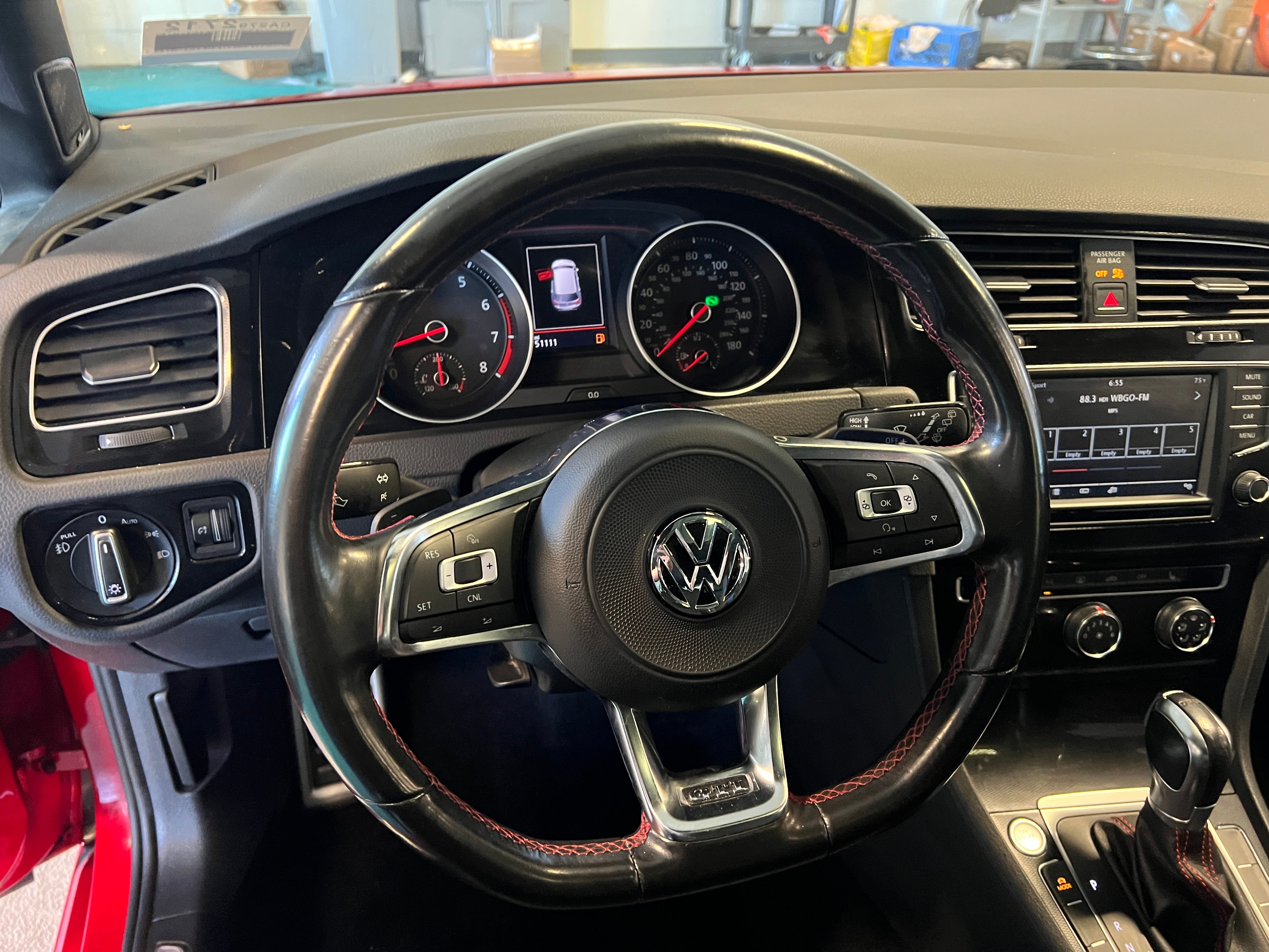 Thumbnail: 2017 Volkswagen Golf - 5