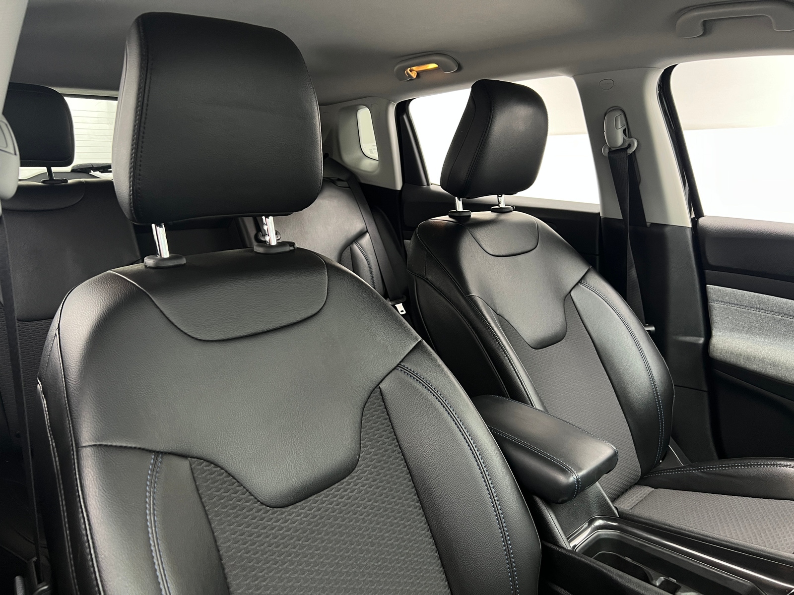 Thumbnail: 2022 Jeep Compass - 2
