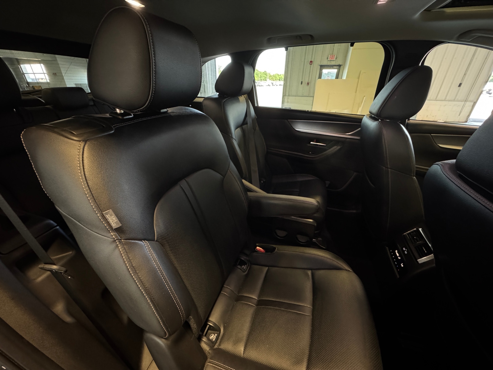 Thumbnail: 2024 Mazda CX-90 - 5