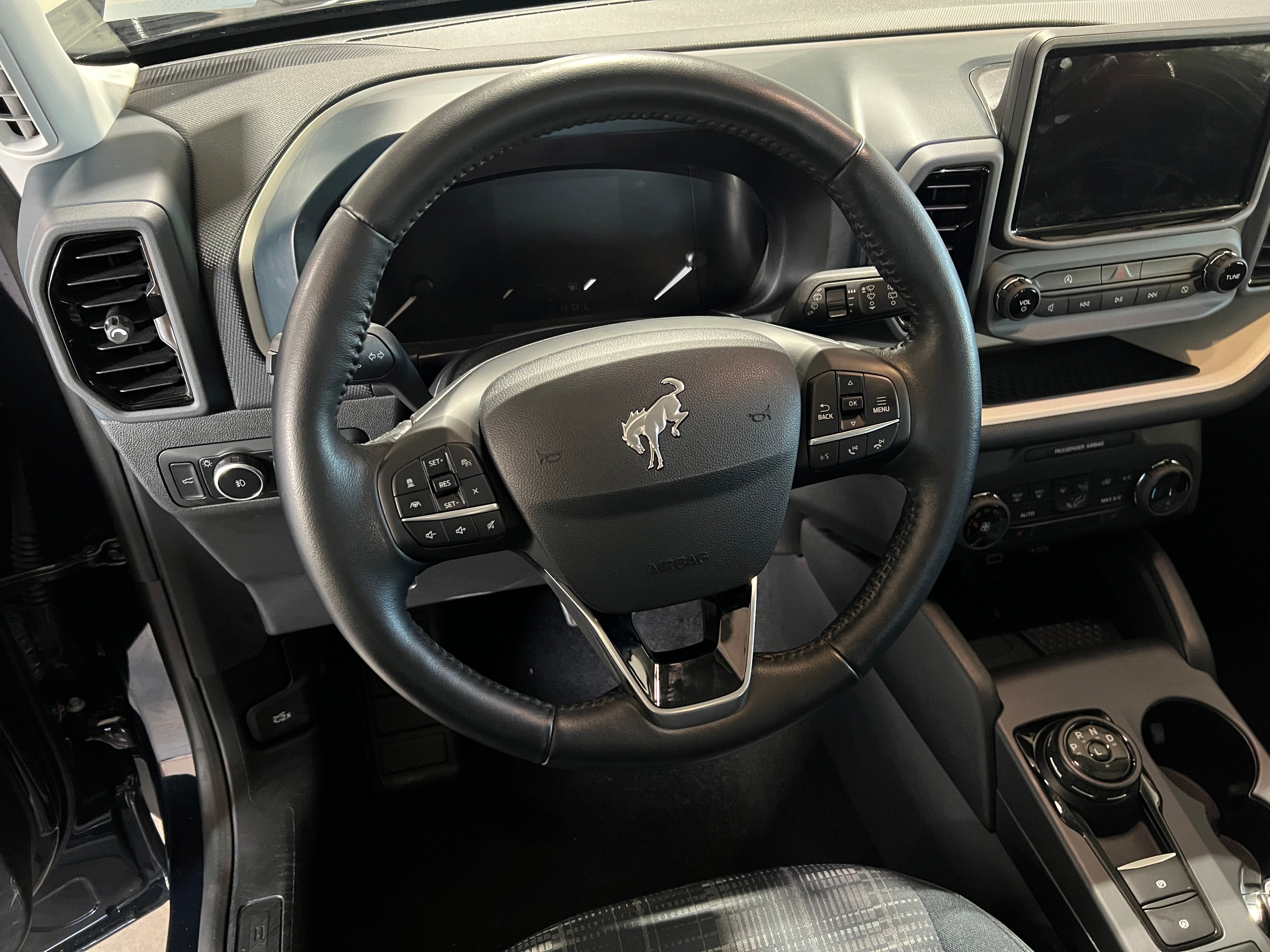 Thumbnail: 2023 Ford Bronco Sport - 5
