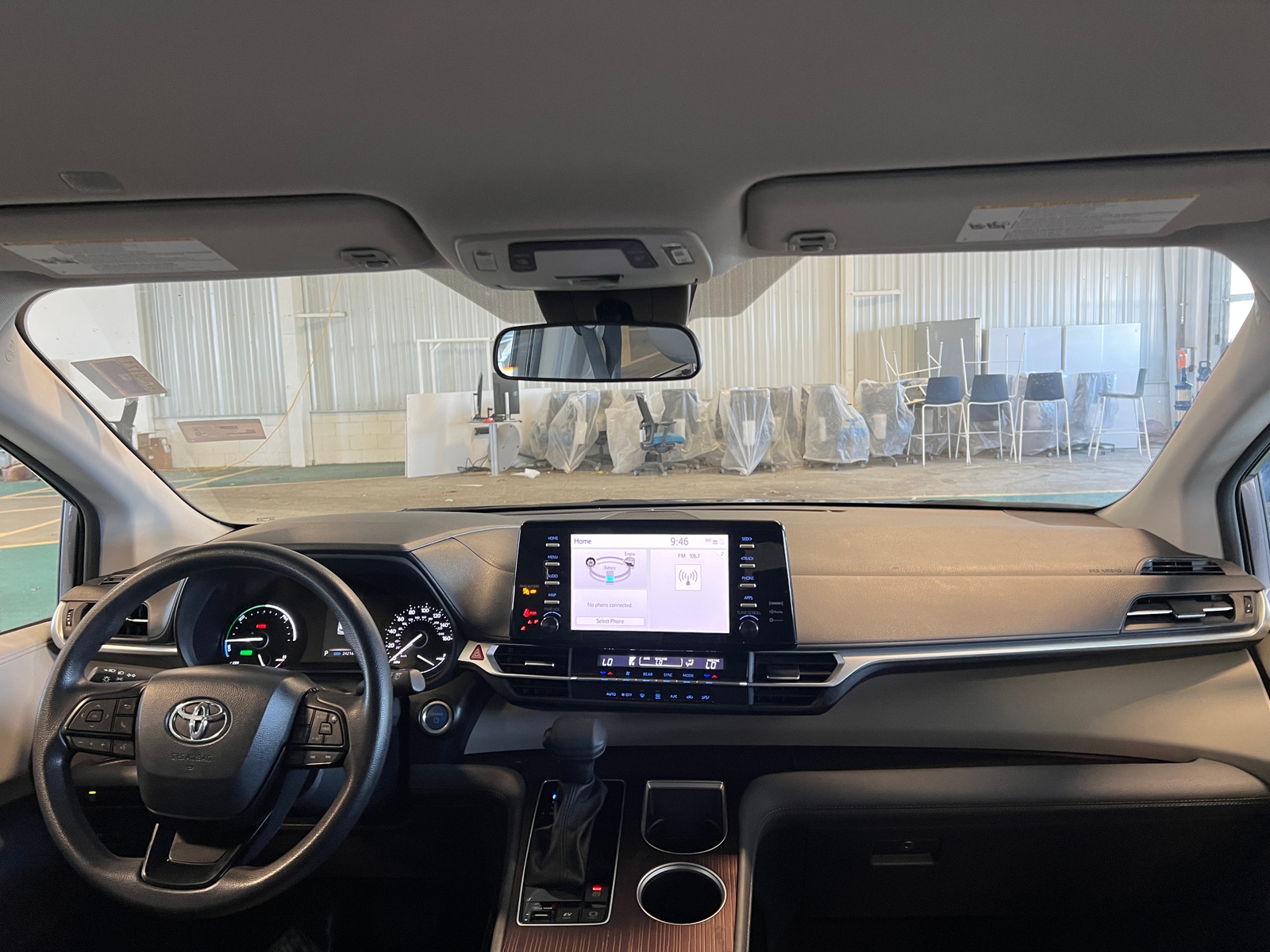 Thumbnail: 2024 Toyota Sienna - 3