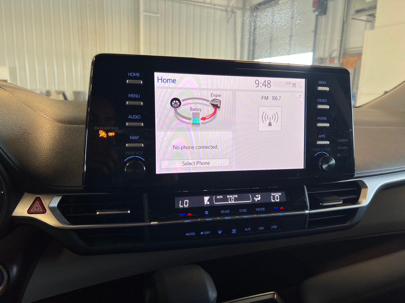 Thumbnail: 2024 Toyota Sienna - 4