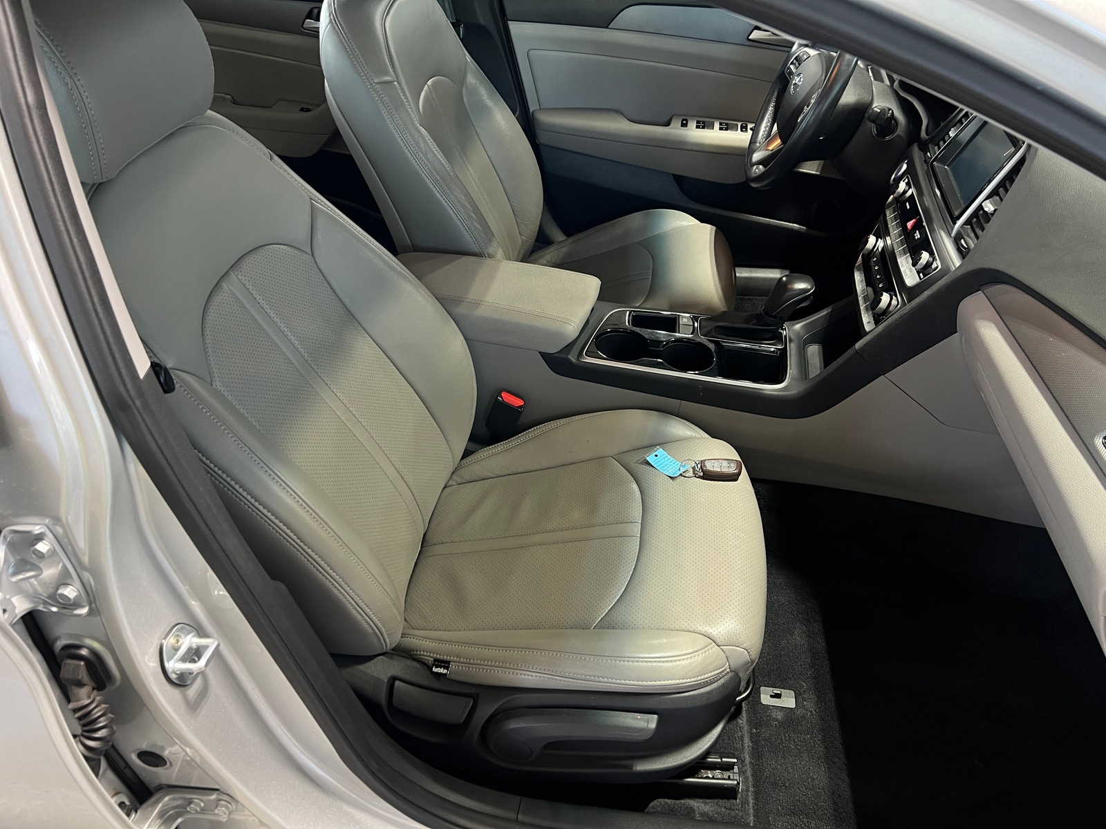 Thumbnail: 2018 Hyundai Sonata - 2