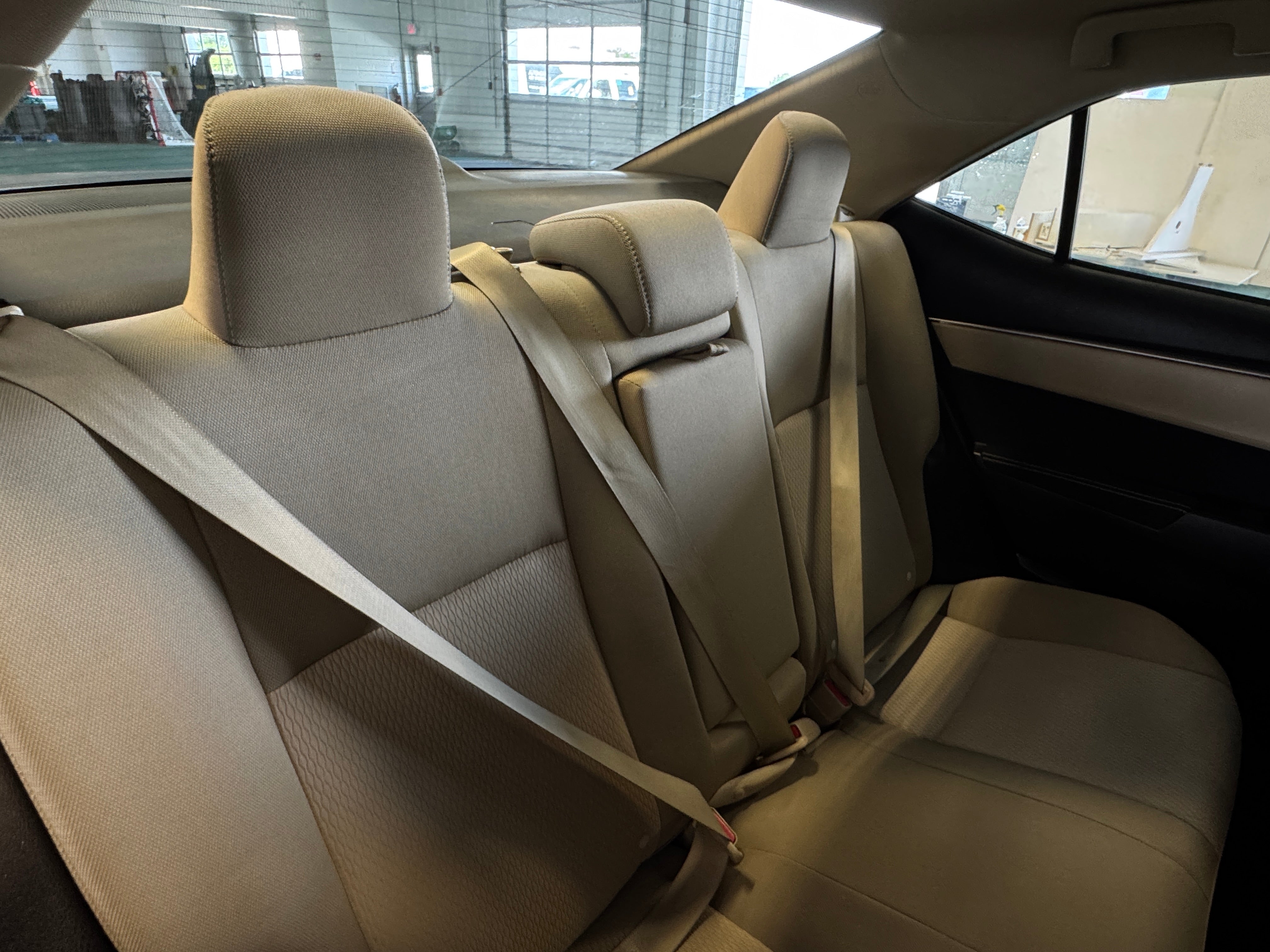 Thumbnail: 2015 Toyota Corolla - 6