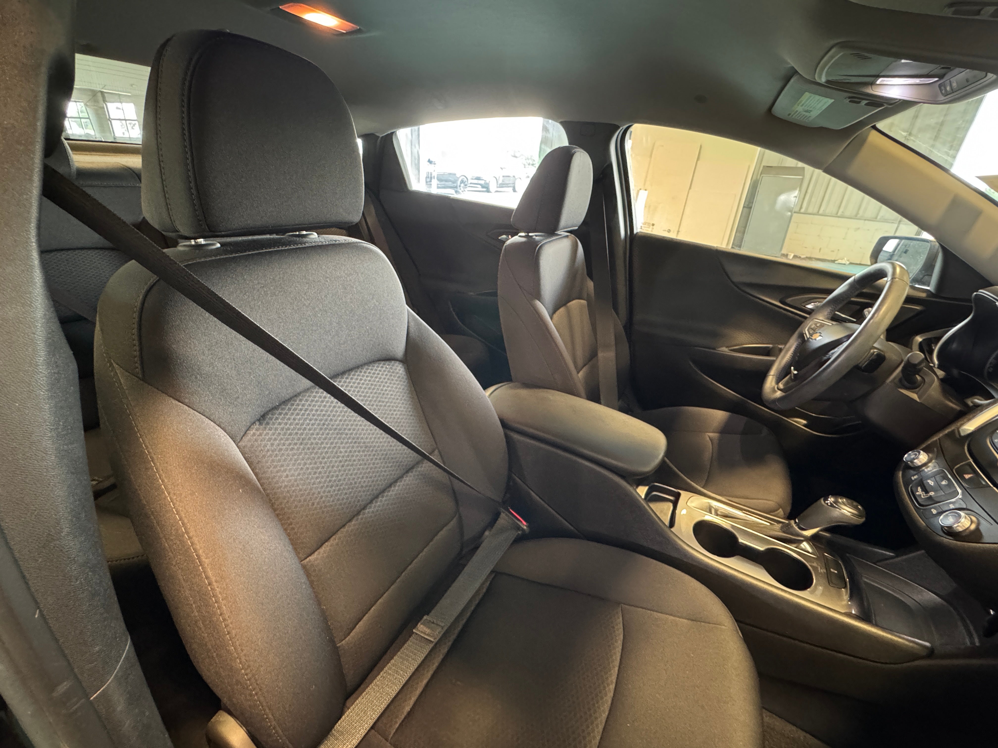 2016 Chevrolet Malibu LS 2