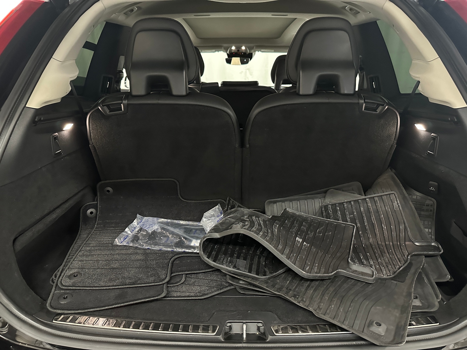 Thumbnail: 2018 Volvo XC90 - 6