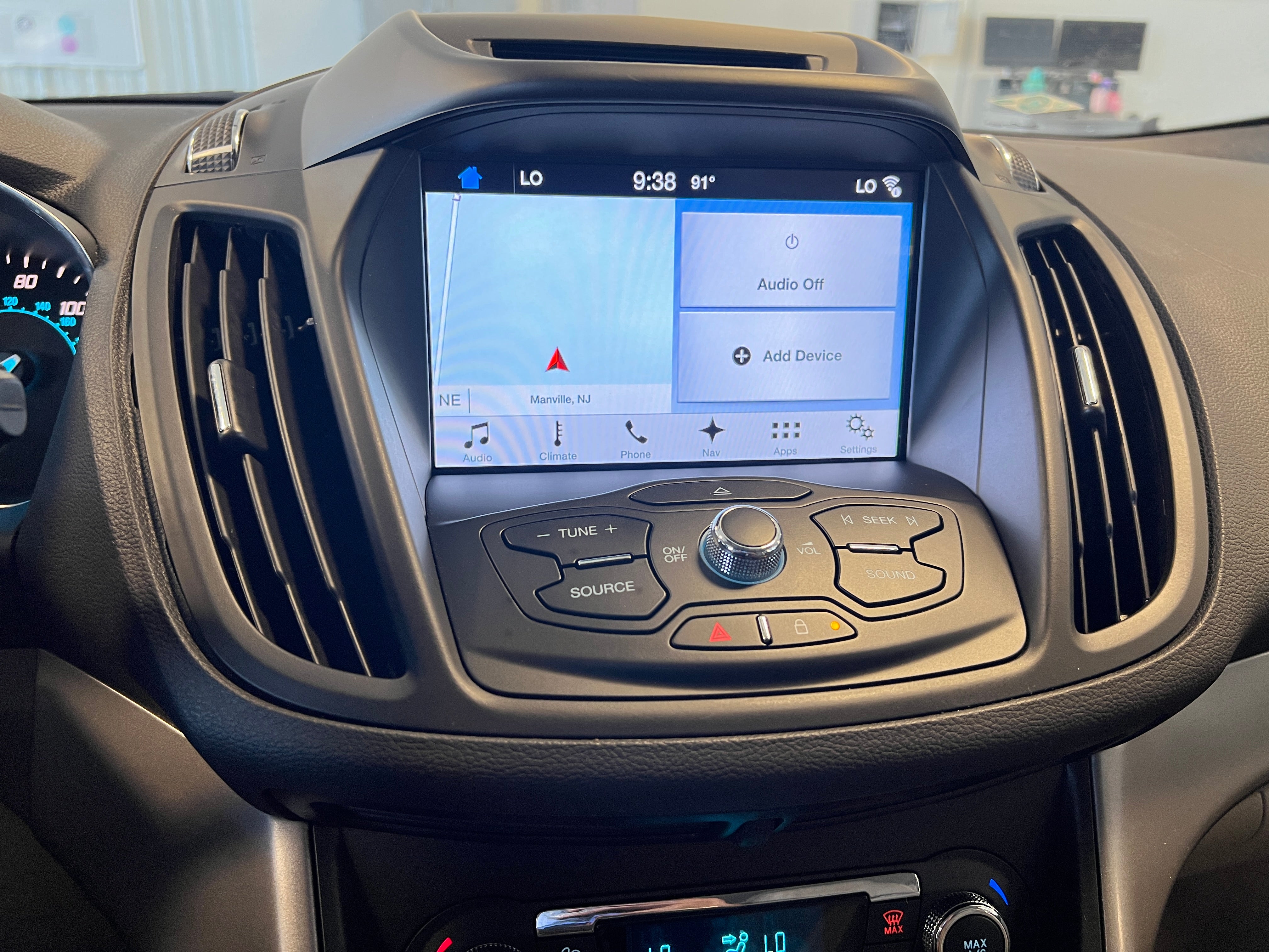 Thumbnail: 2016 Ford Escape - 4