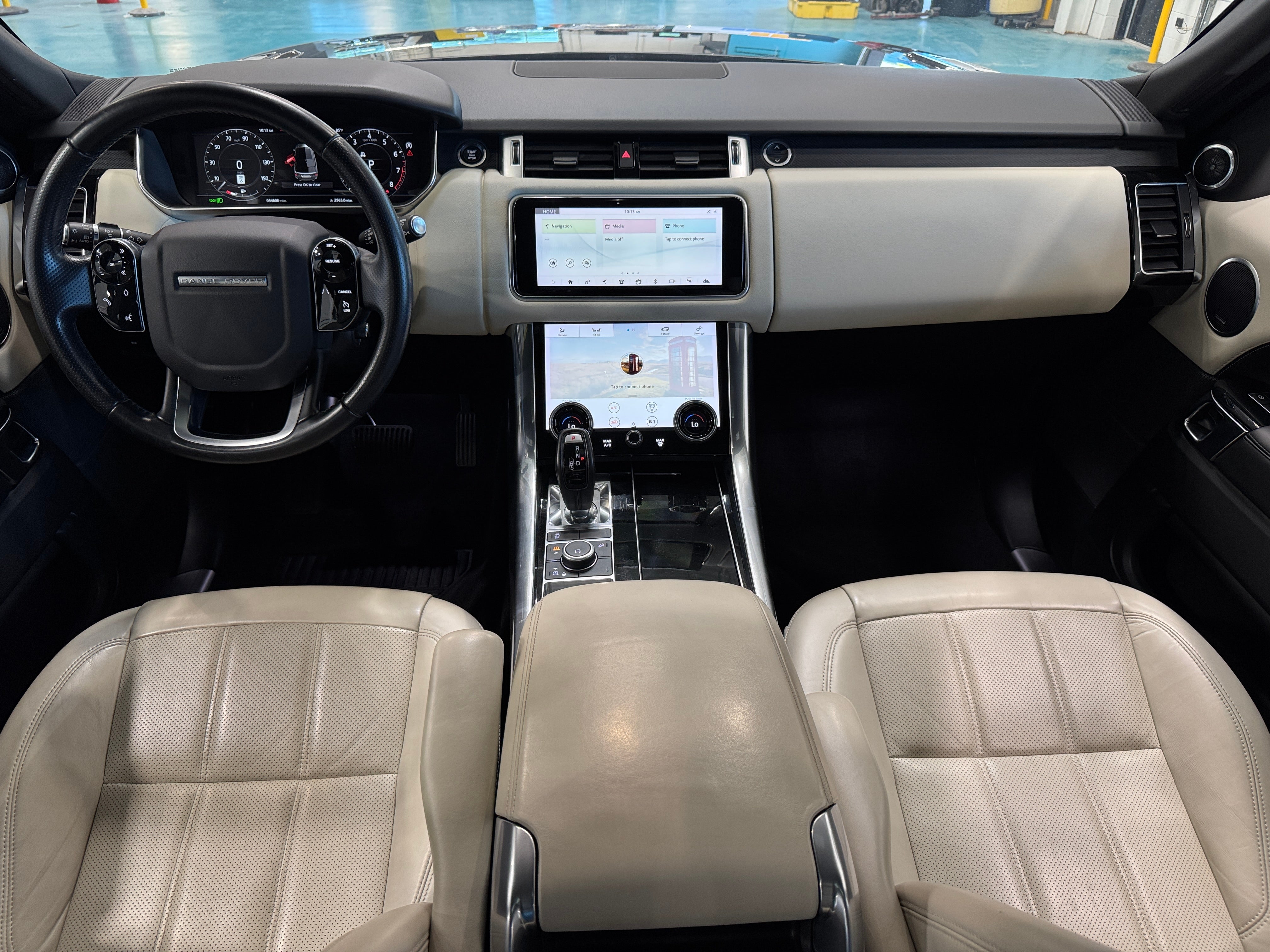 Thumbnail: 2020 Land Rover Range Rover Sport - 2