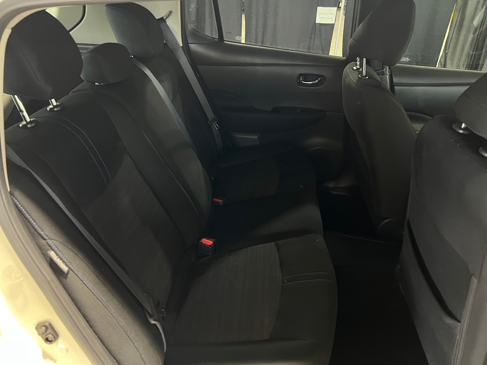 Thumbnail: 2020 Nissan Leaf - 6