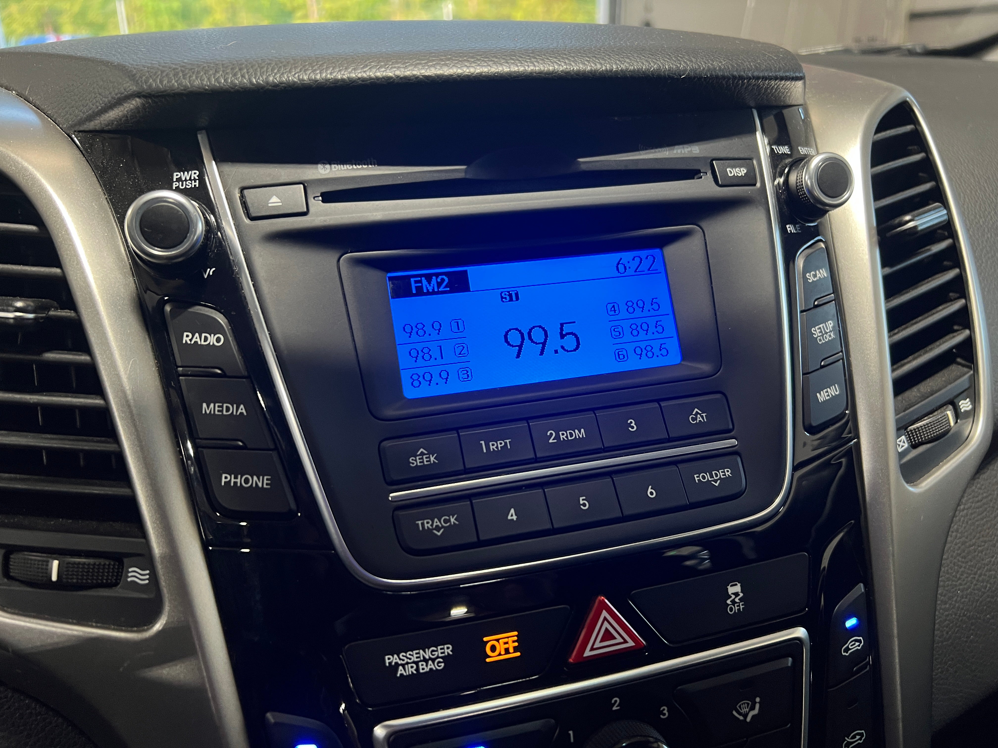 Thumbnail: 2016 Hyundai Elantra - 4