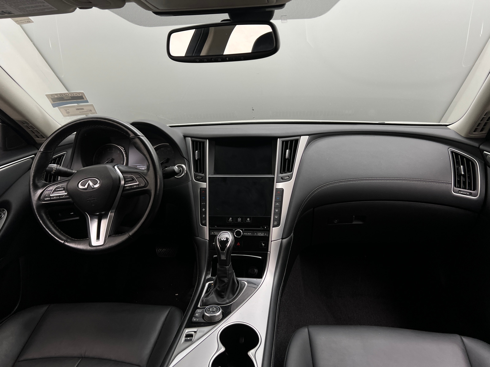 Thumbnail: 2019 INFINITI Q50 - 2