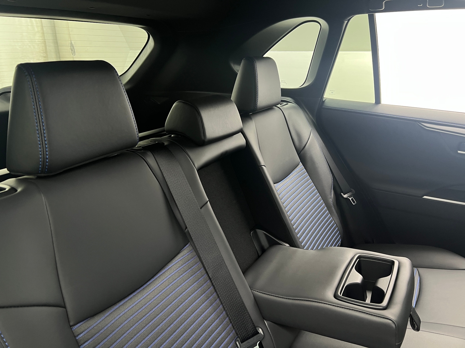 Thumbnail: 2024 Toyota RAV4 - 5