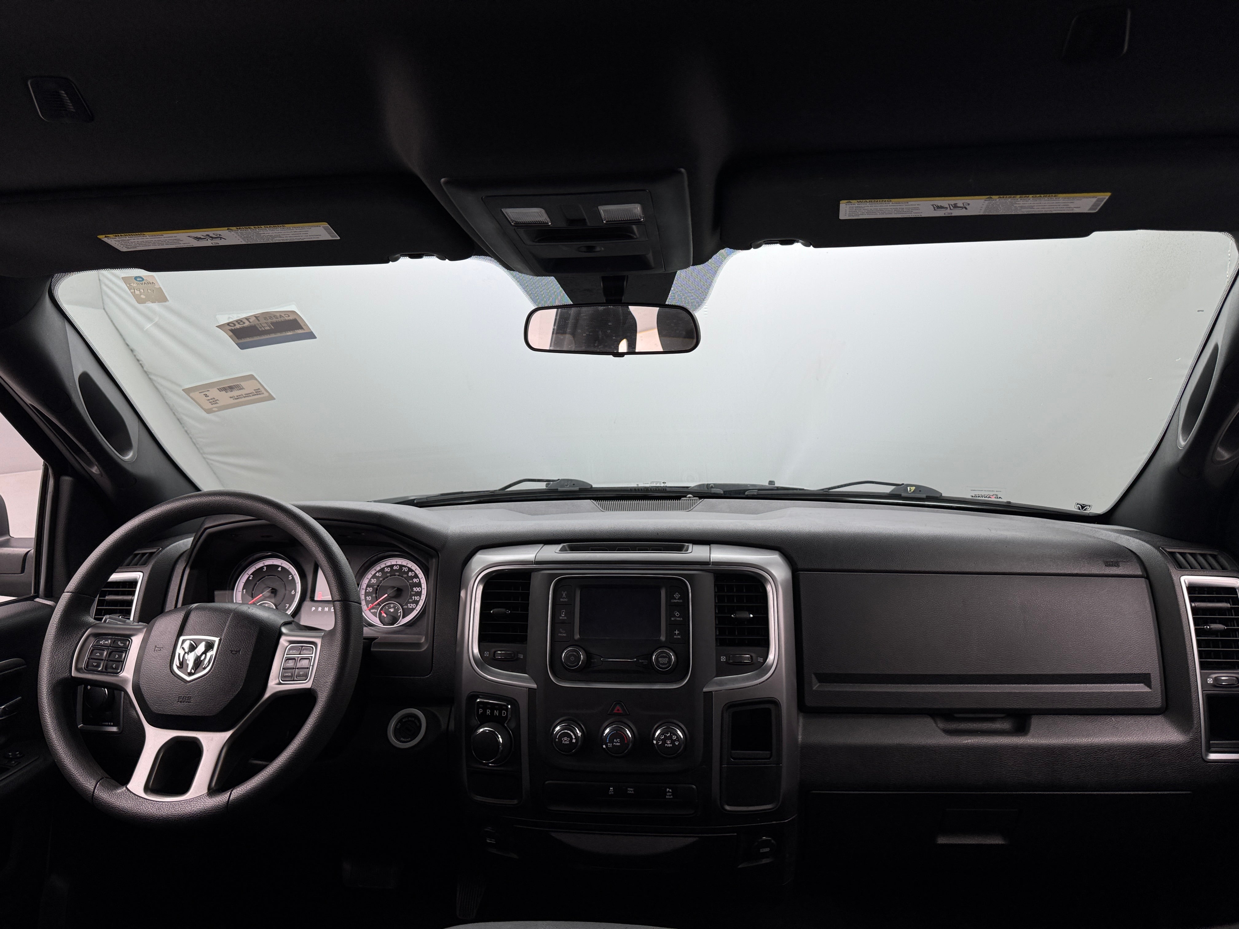 Thumbnail: 2024 RAM 1500 Classic - 3