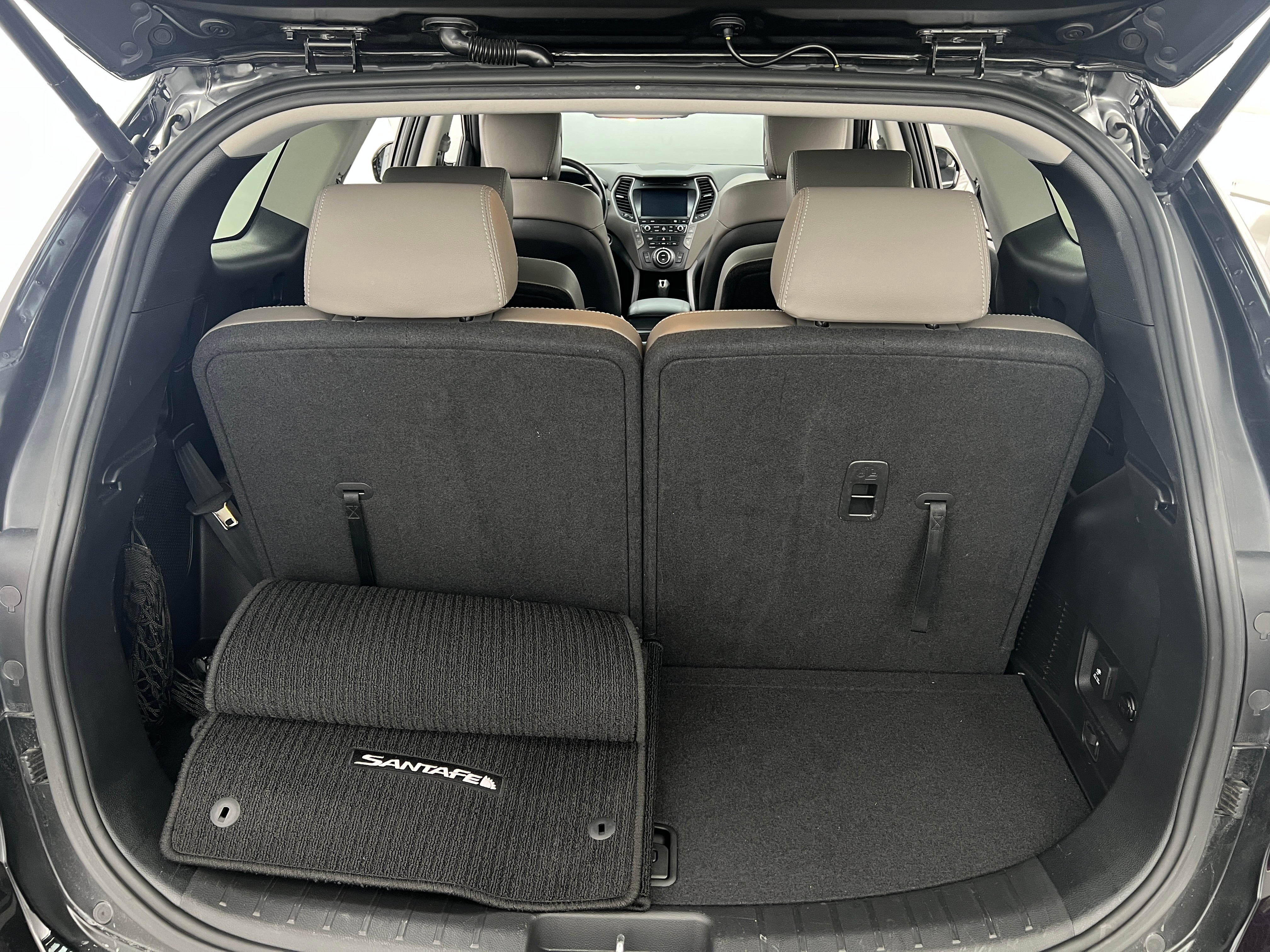 Thumbnail: 2017 Hyundai Santa Fe - 6