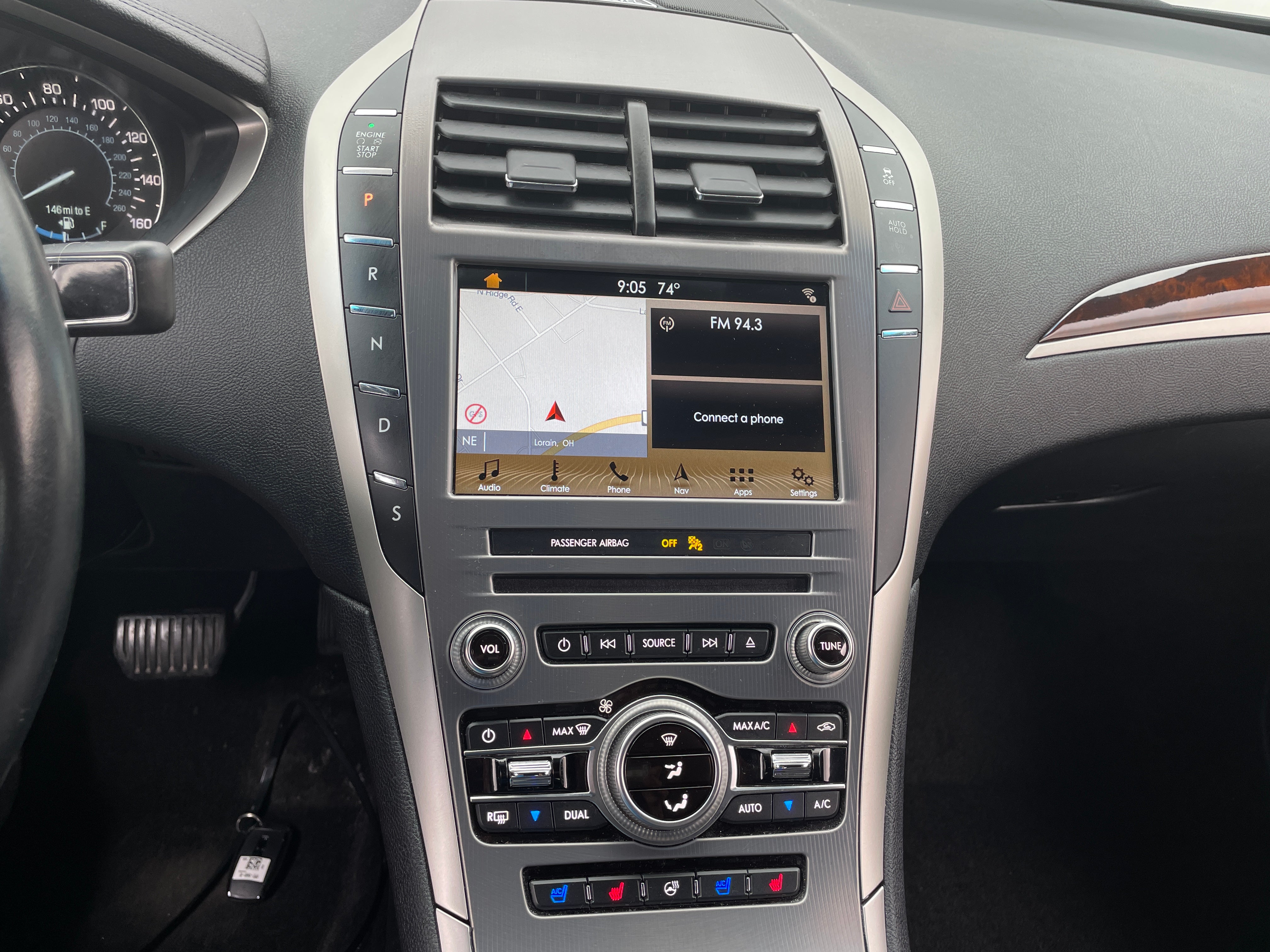 Thumbnail: 2018 Lincoln MKZ - 3