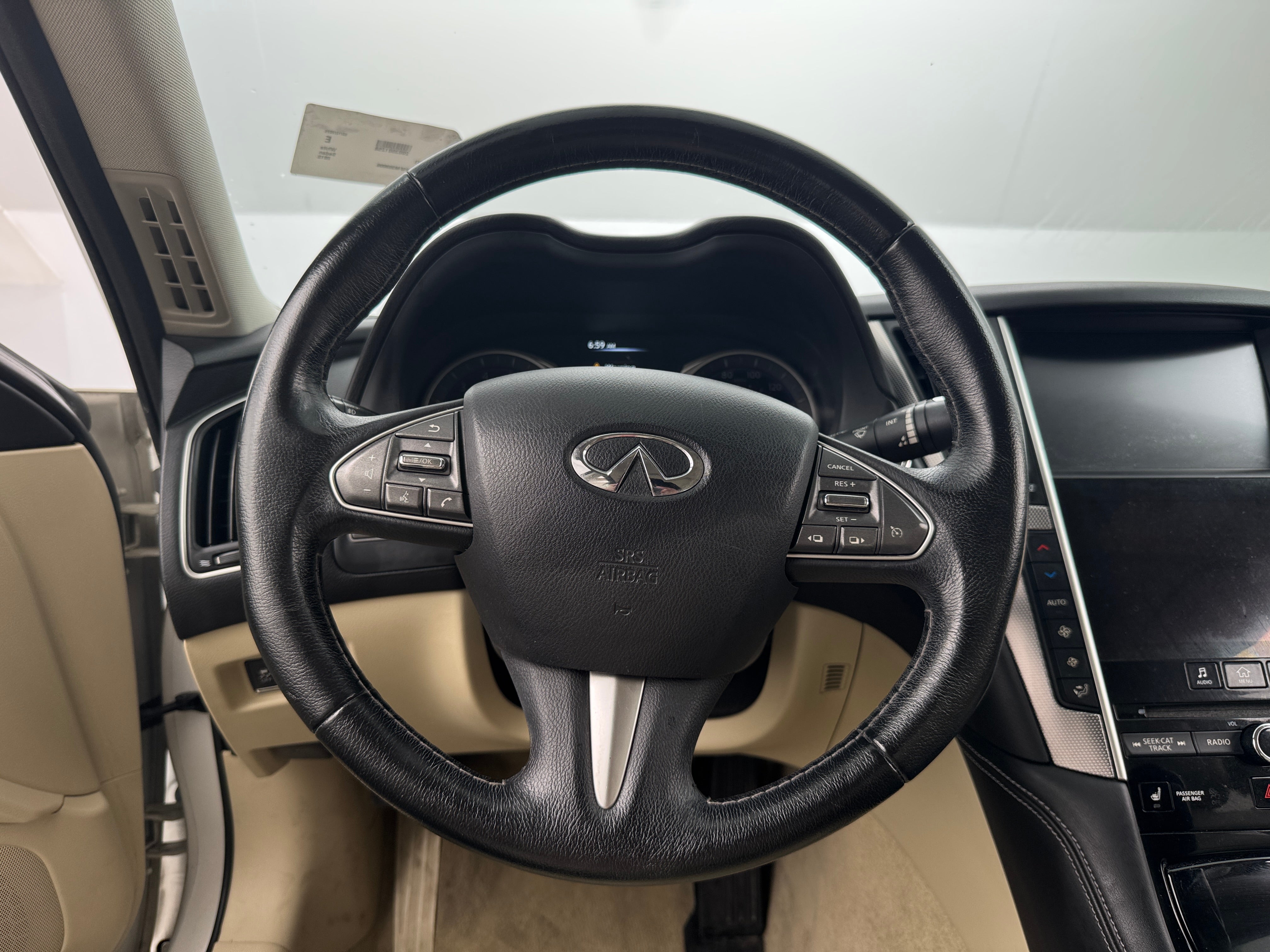 Thumbnail: 2015 INFINITI Q50 - 5