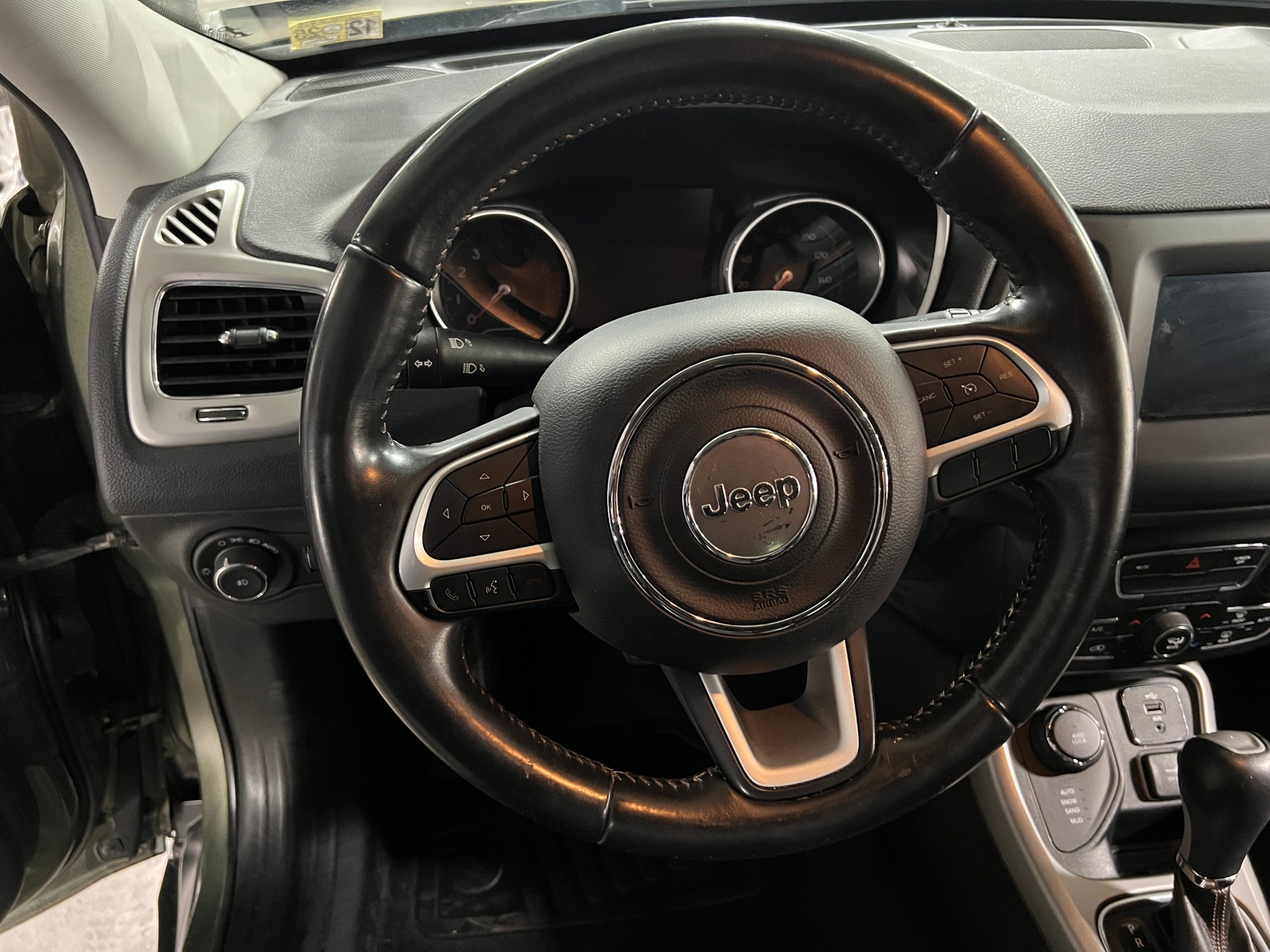 Thumbnail: 2017 Jeep Compass - 5