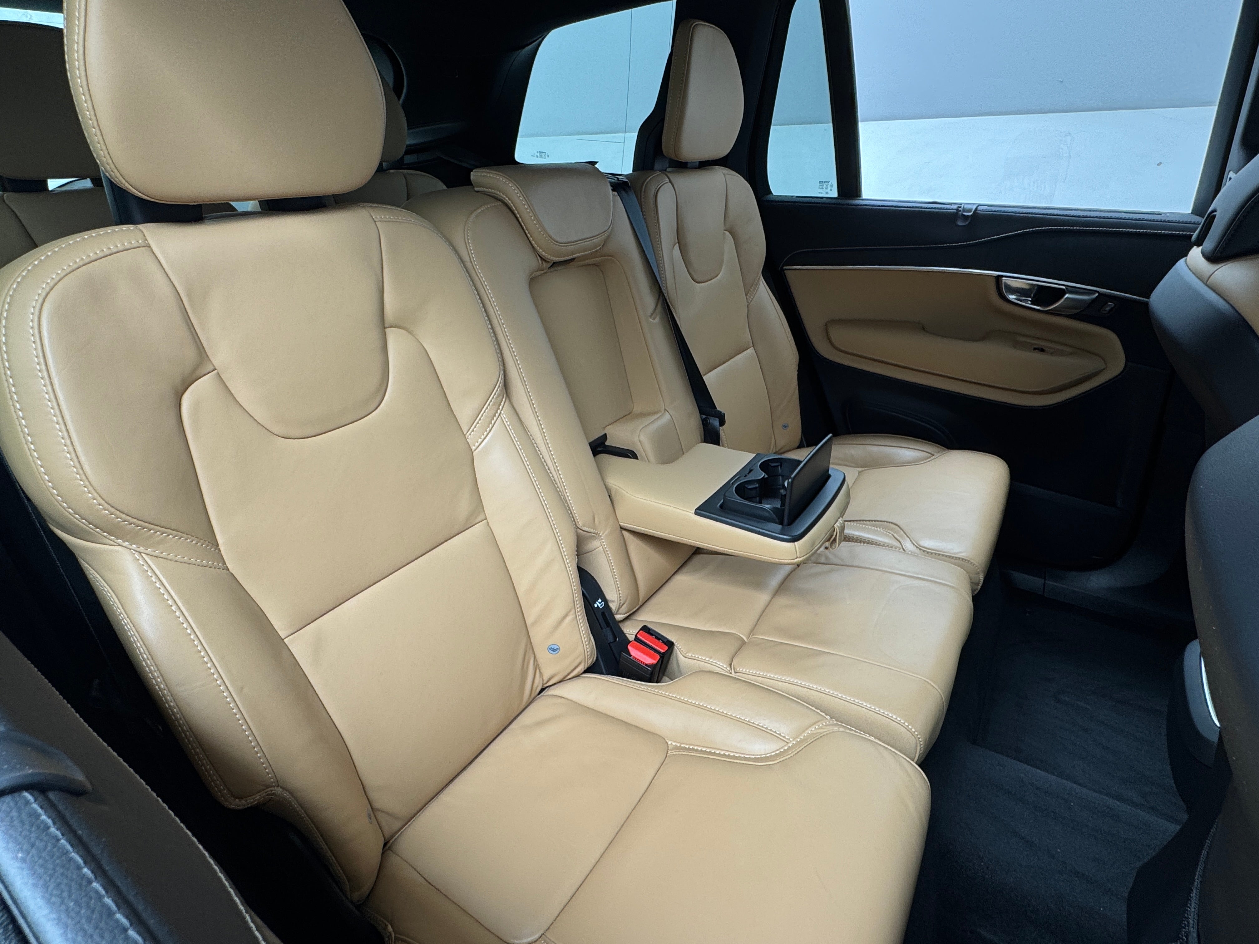 Thumbnail: 2022 Volvo XC90 - 5