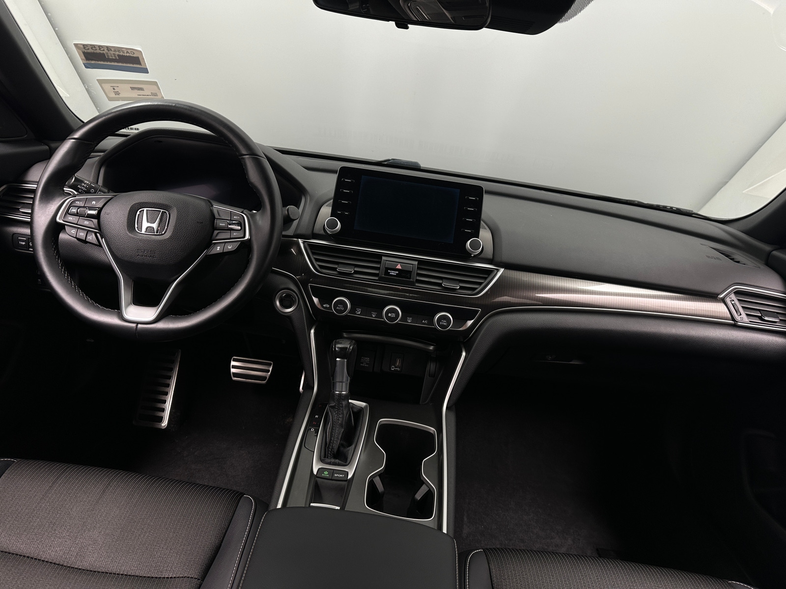 Thumbnail: 2018 Honda Accord - 3