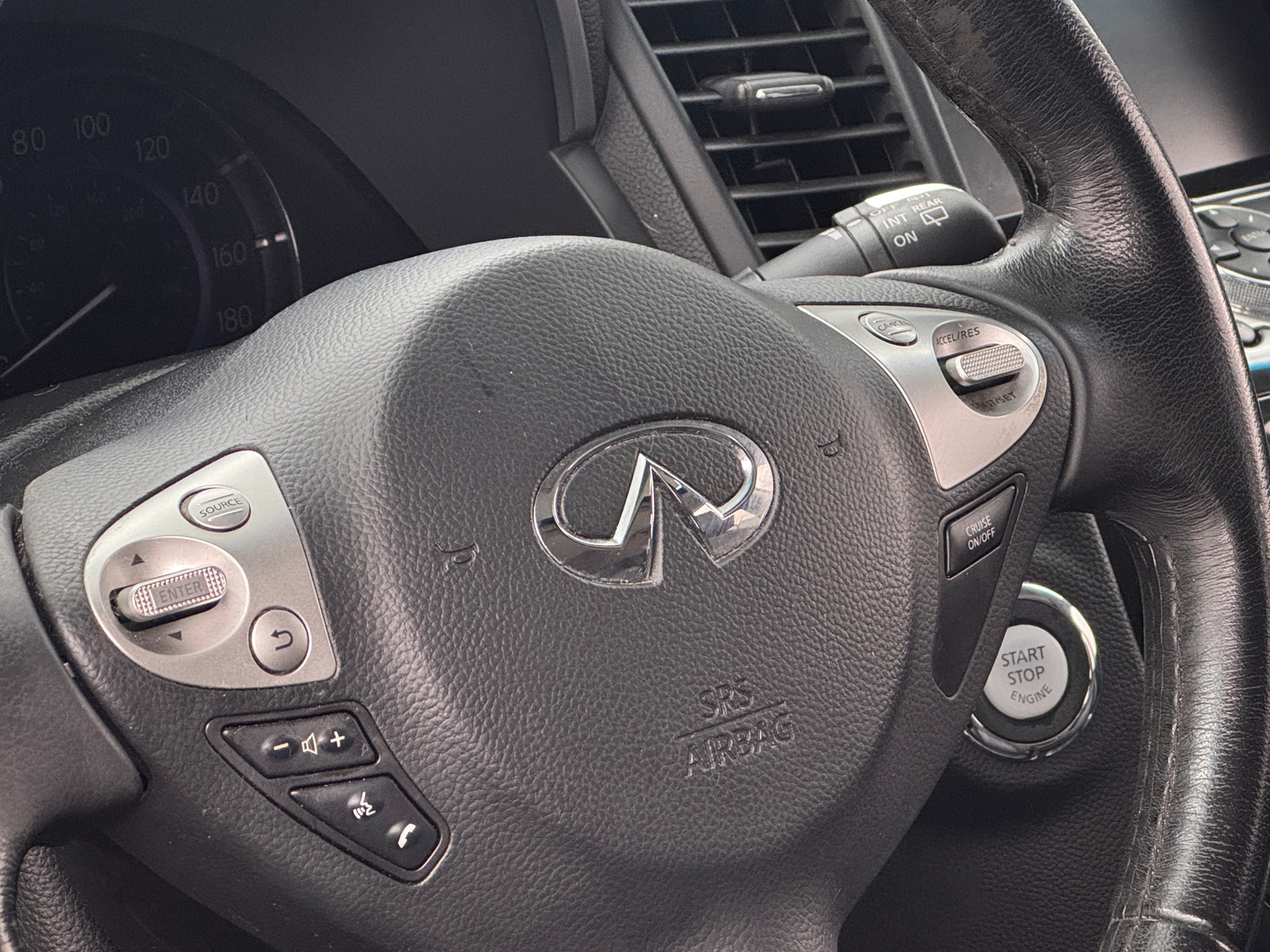 Thumbnail: 2012 INFINITI FX35 - 4