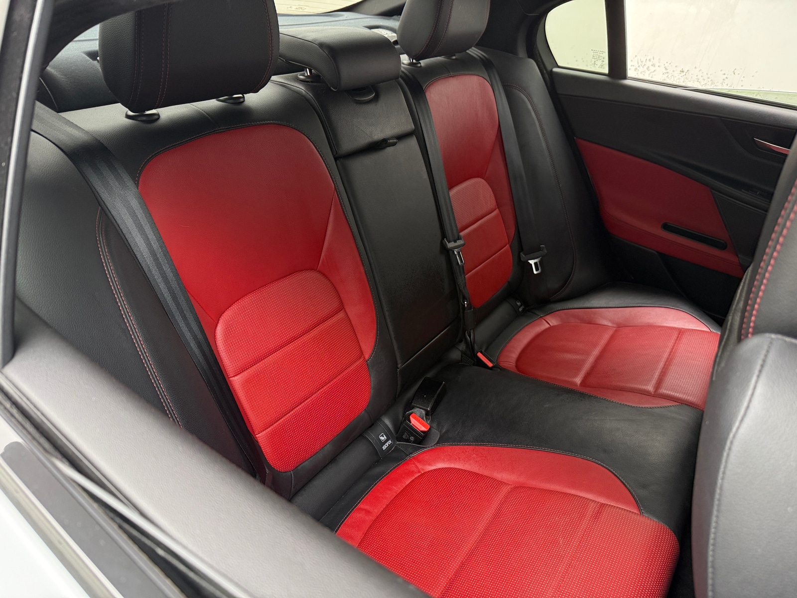 Thumbnail: 2017 Jaguar XE - 5