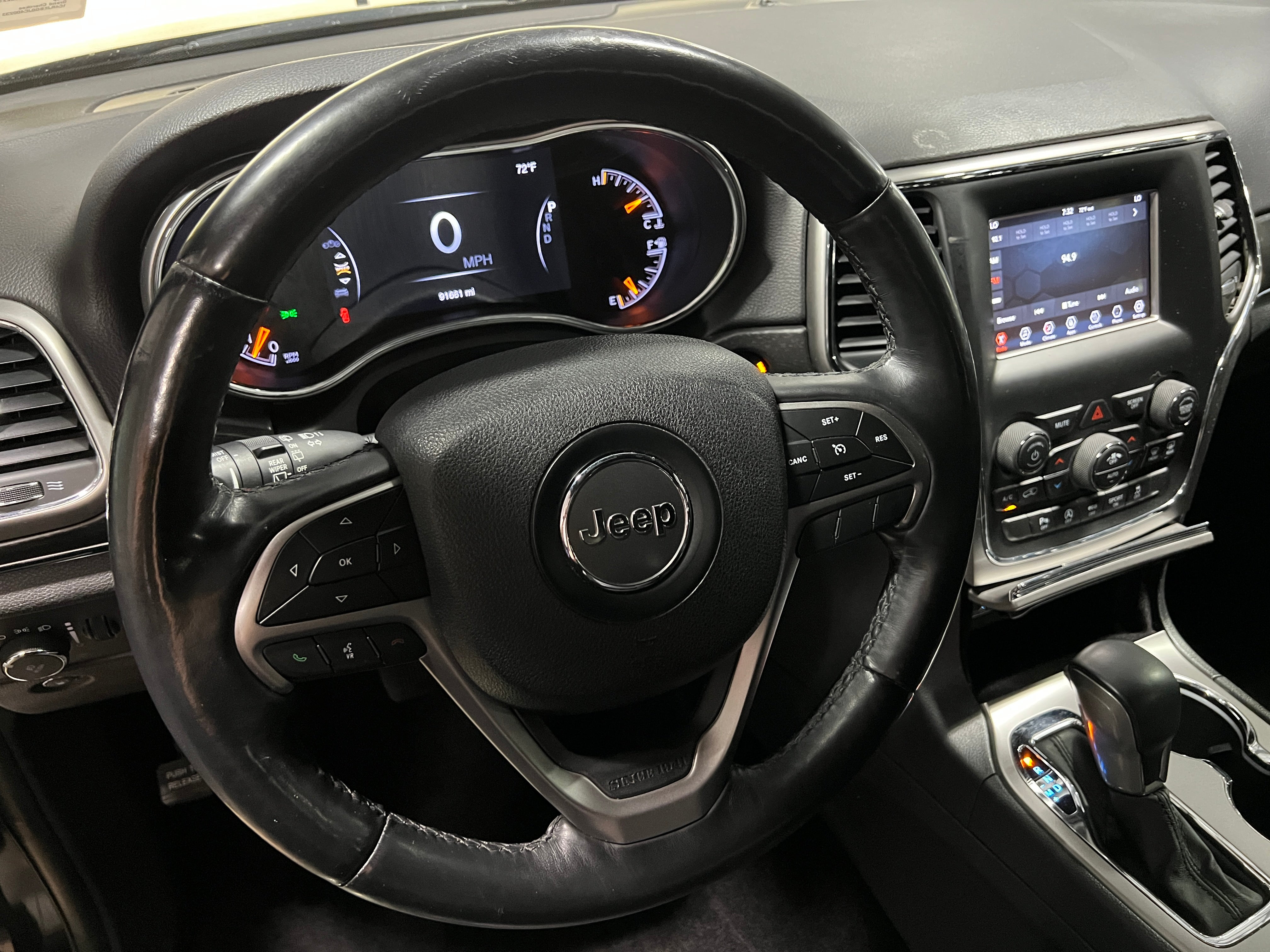 Thumbnail: 2018 Jeep Grand Cherokee - 4