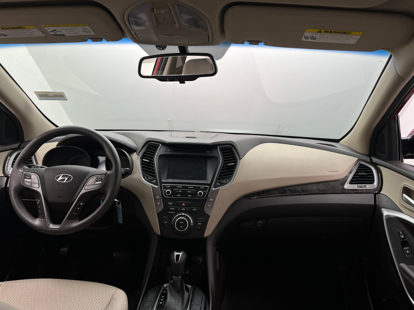 Thumbnail: 2017 Hyundai Santa Fe - 3
