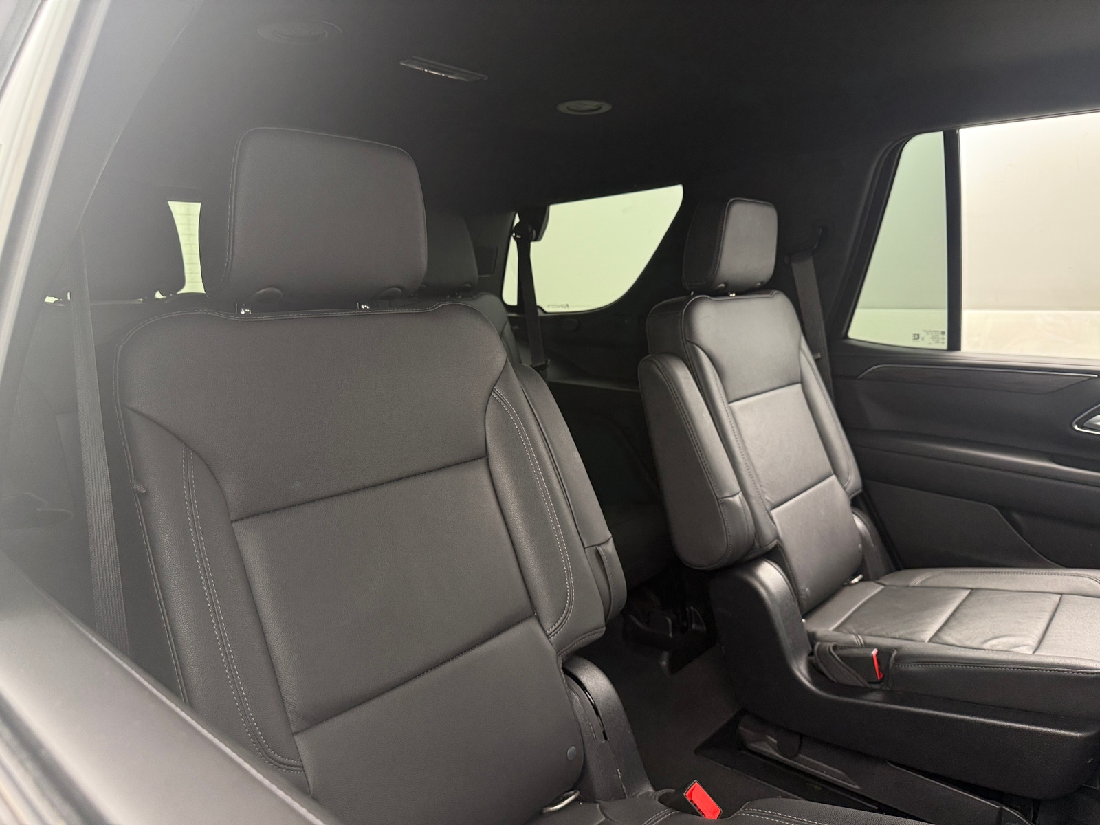Thumbnail: 2022 Chevrolet Tahoe - 5