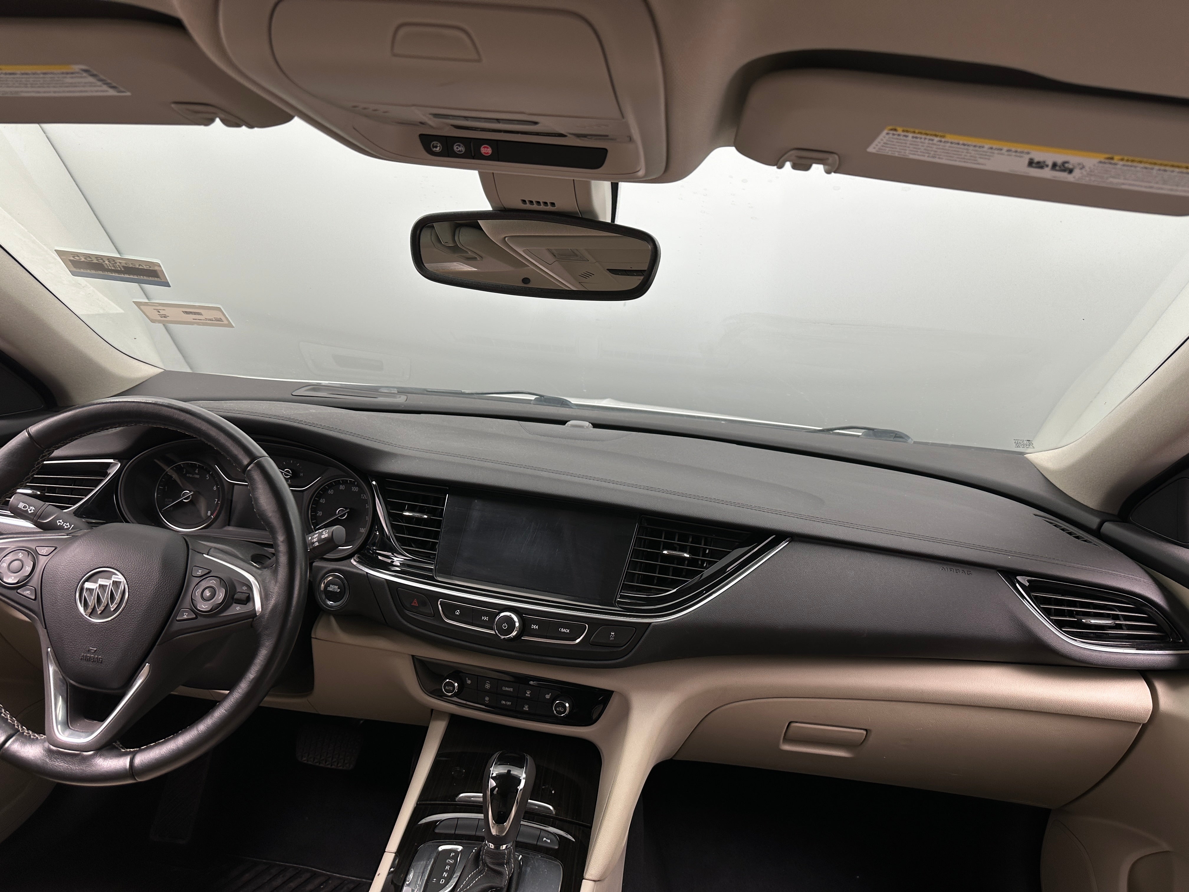 Thumbnail: 2018 Buick Regal - 3