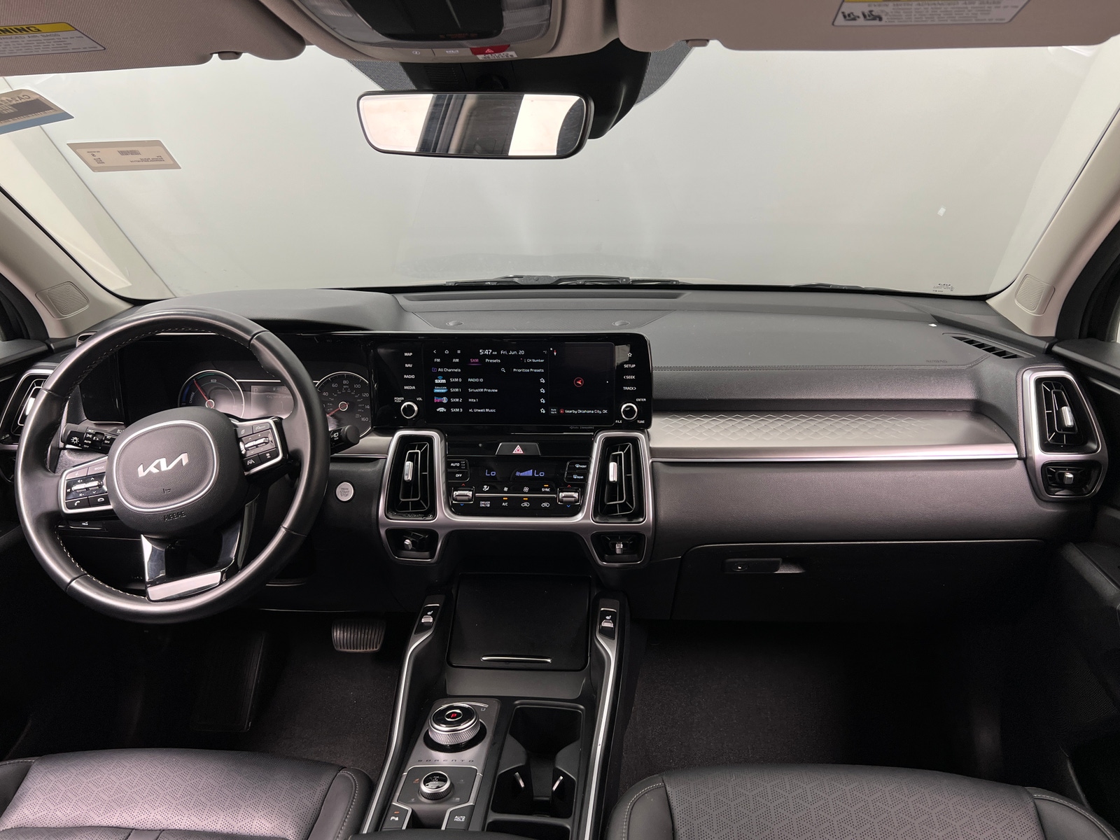 Thumbnail: 2023 Kia Sorento - 2
