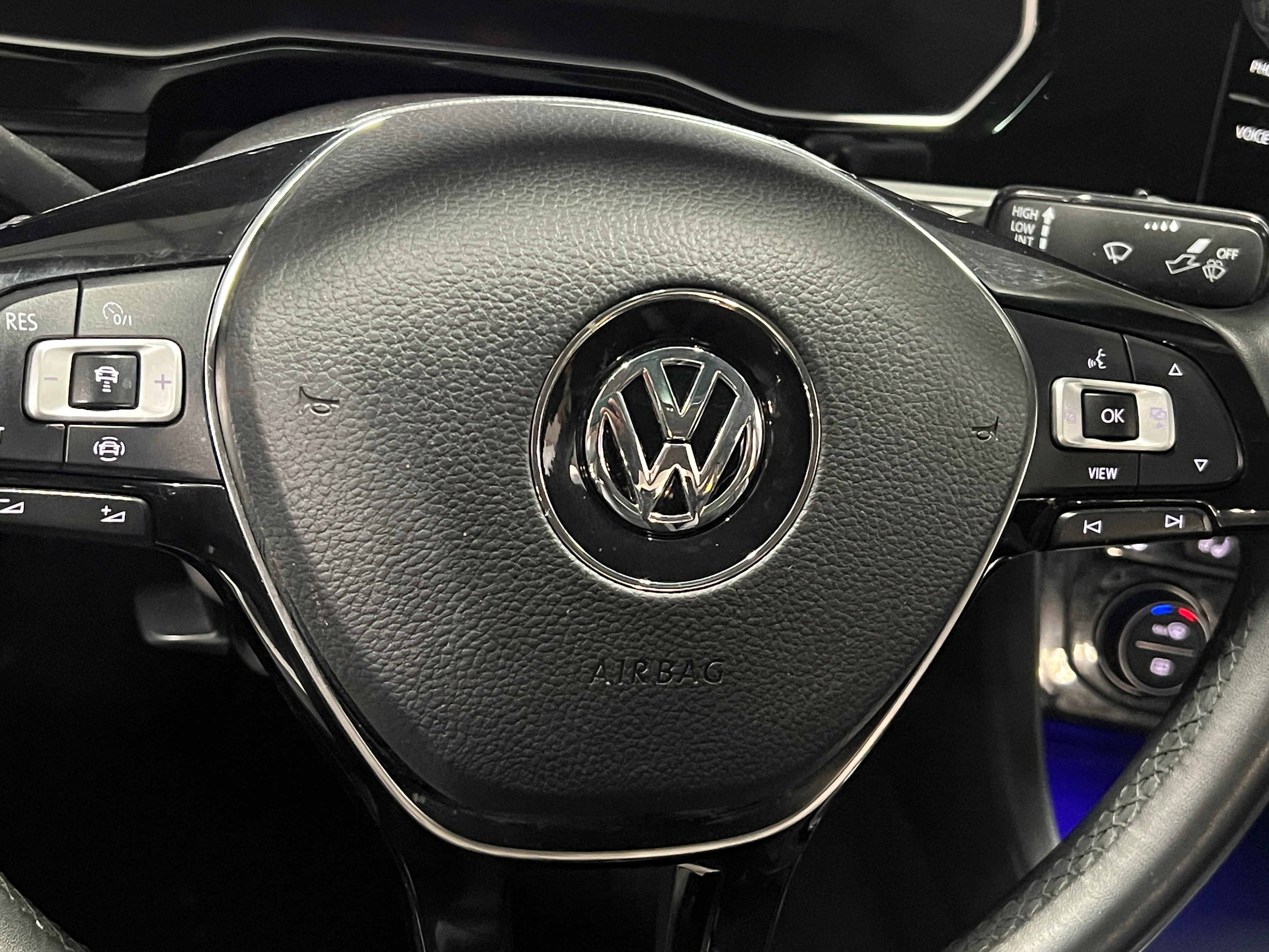 Thumbnail: 2020 Volkswagen Jetta - 4