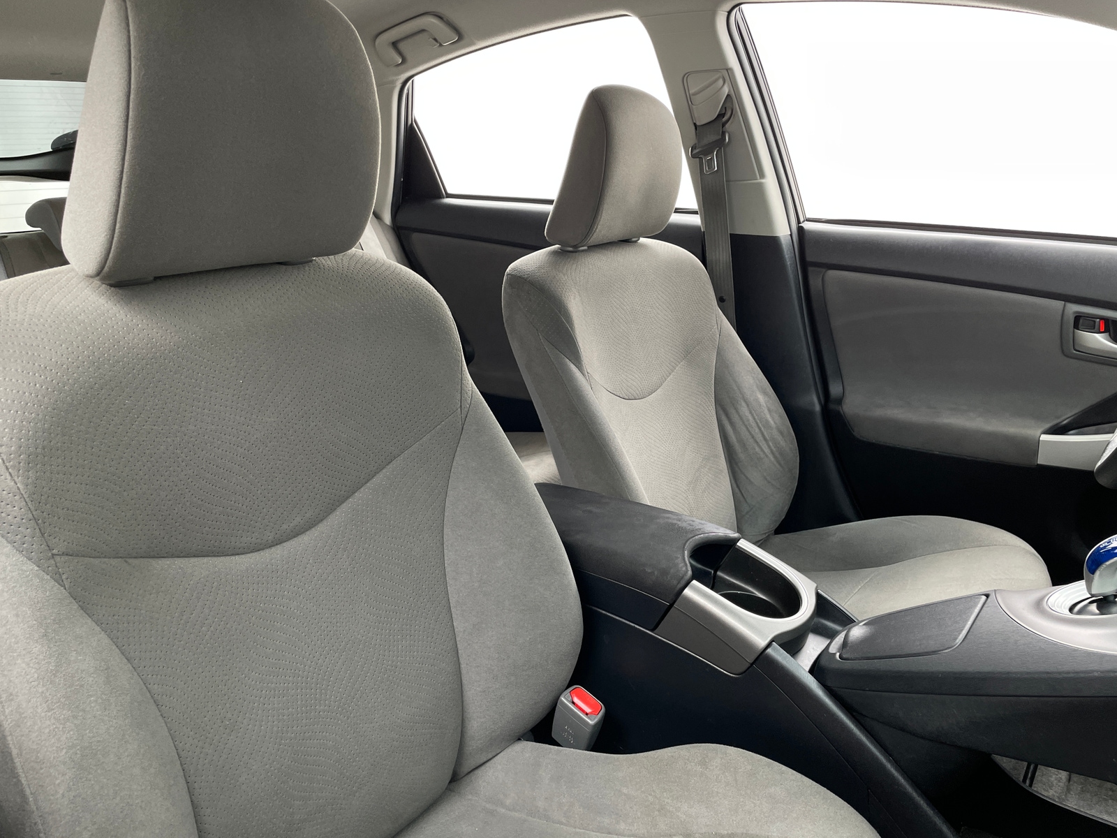 Thumbnail: 2015 Toyota Prius - 2