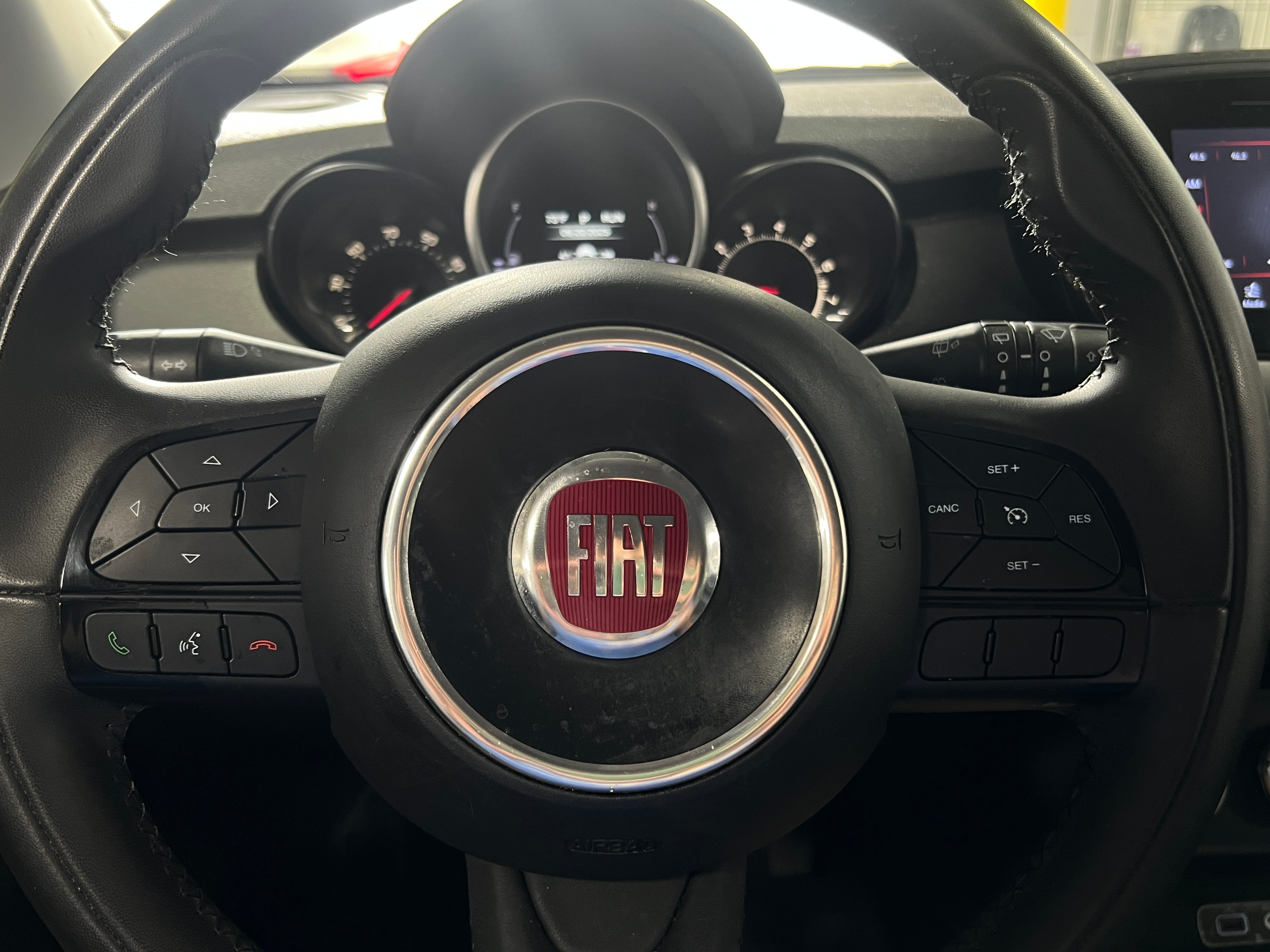 Thumbnail: 2018 Fiat 500X - 5