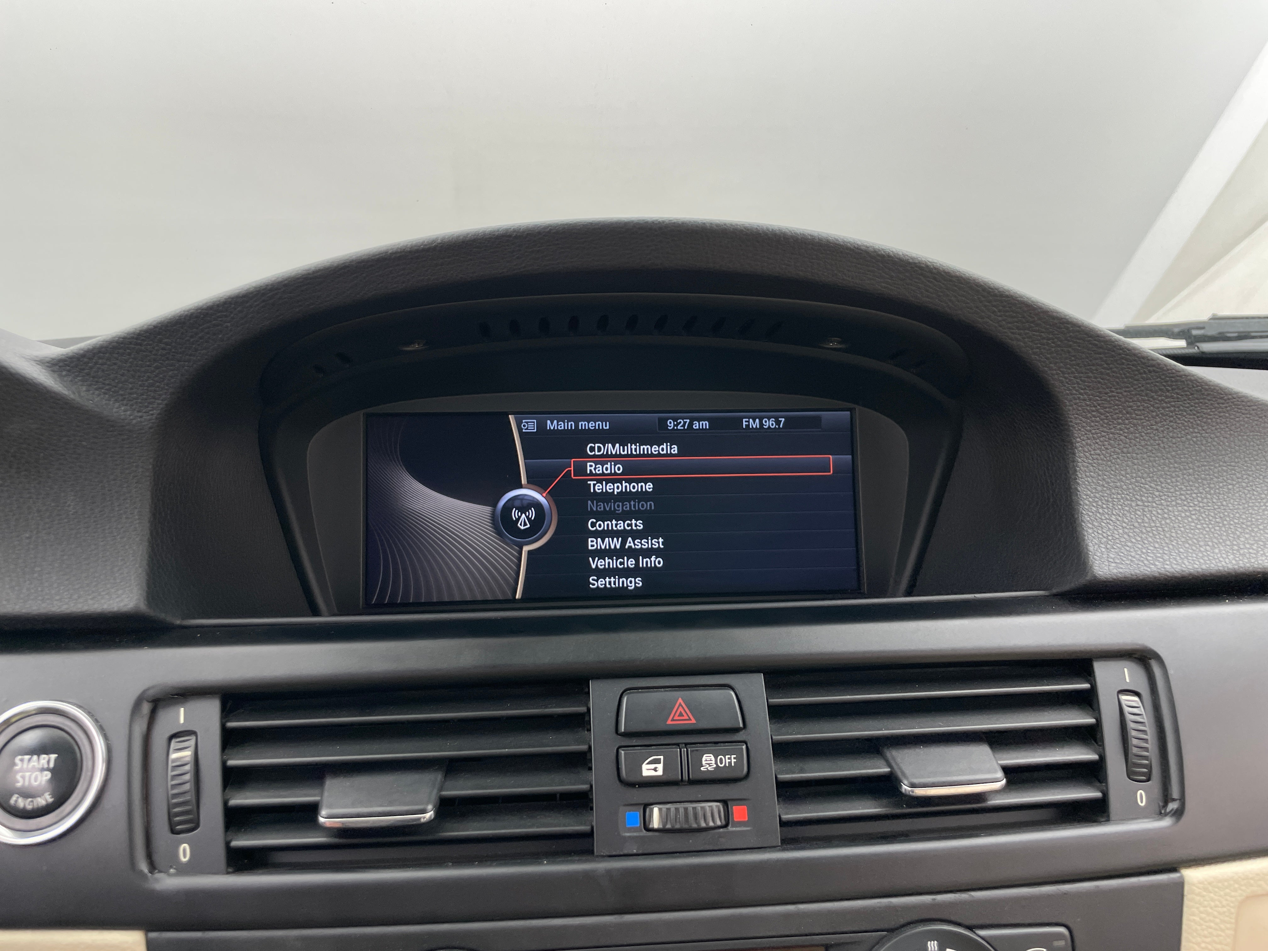Thumbnail: 2013 BMW 3 Series - 3