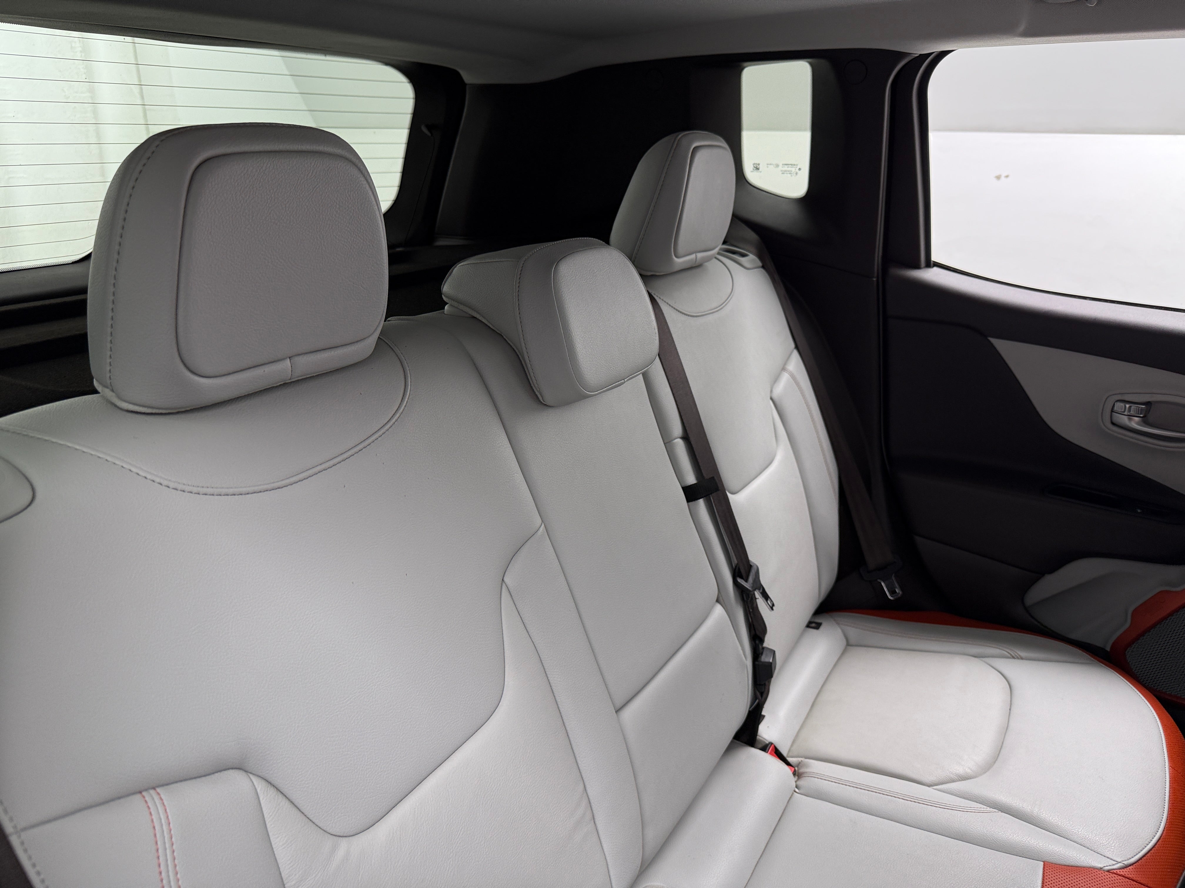 Thumbnail: 2016 Jeep Renegade - 5
