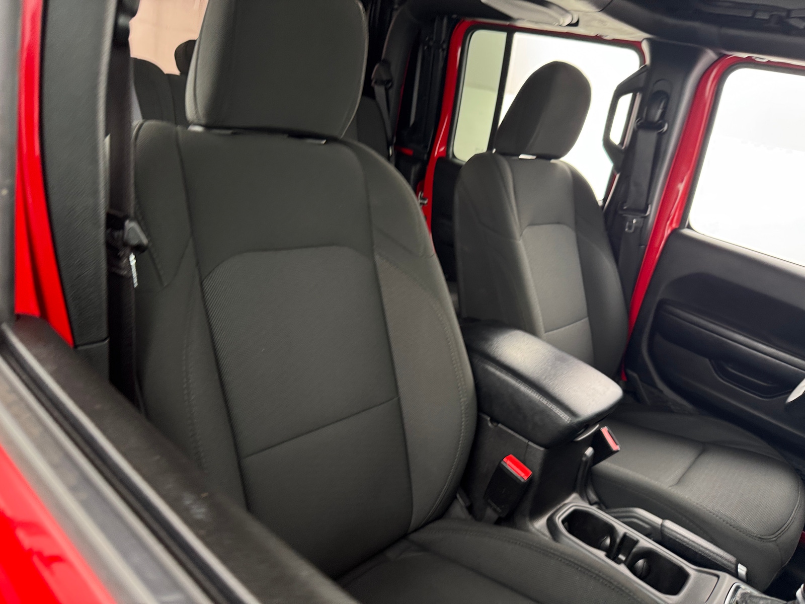 Thumbnail: 2023 Jeep Gladiator - 2