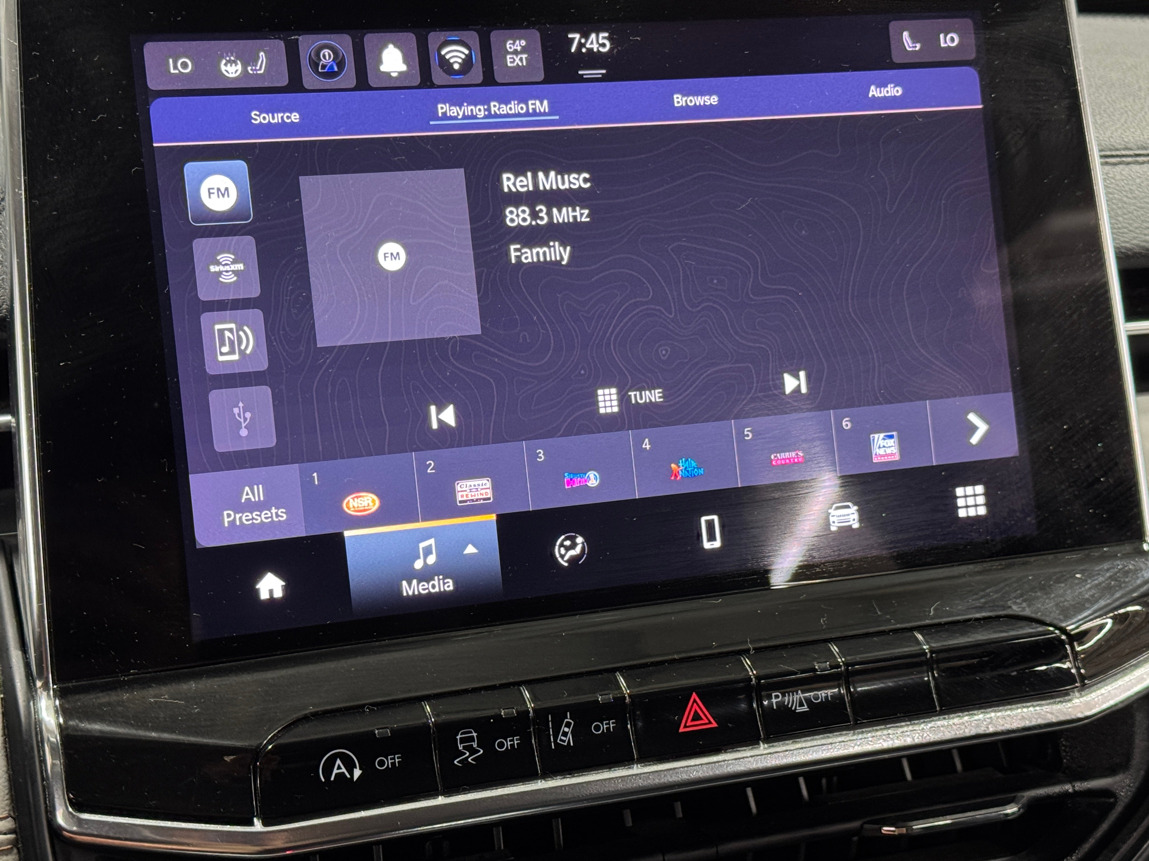 Thumbnail: 2022 Jeep Compass - 3