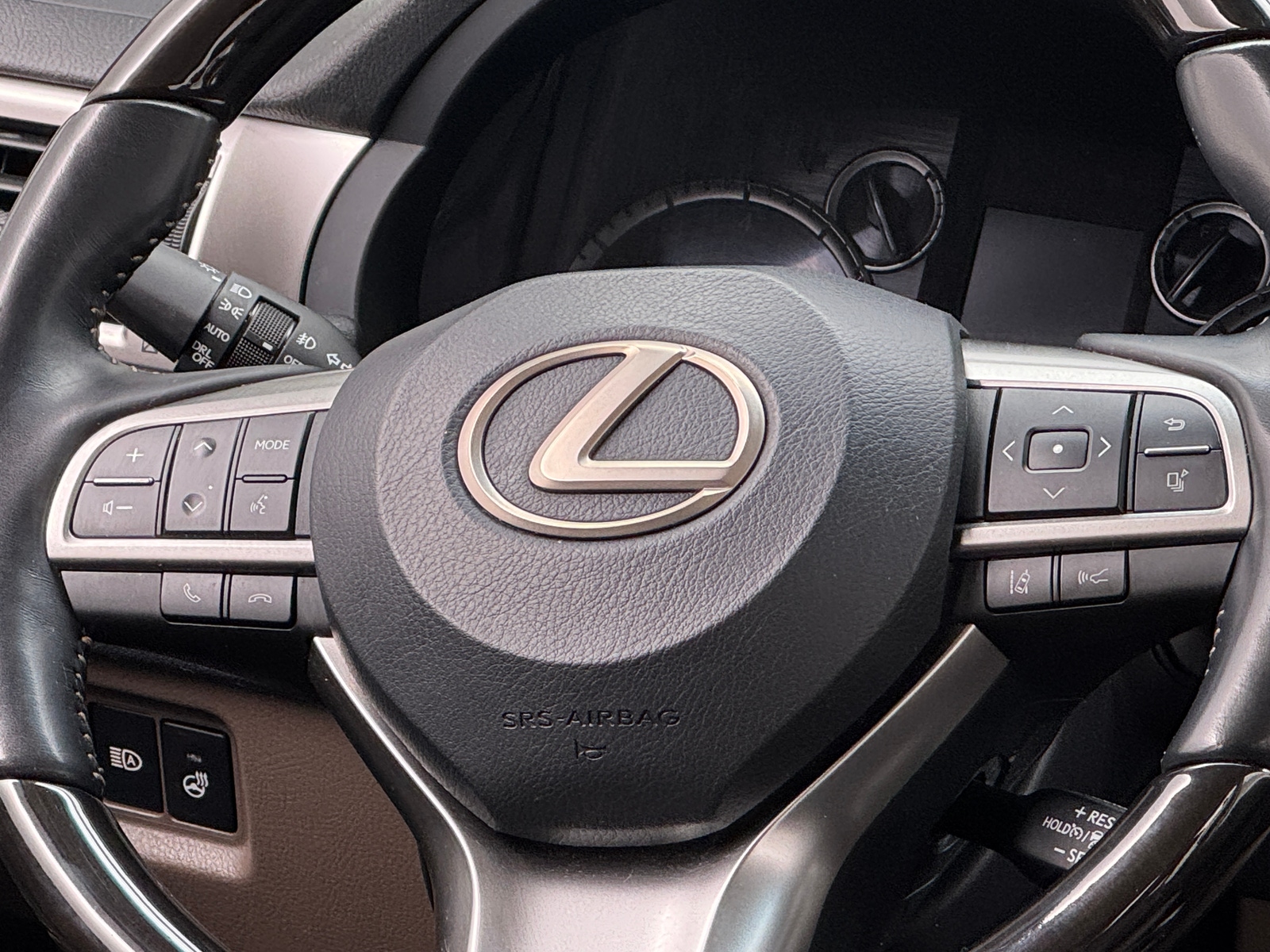 Thumbnail: 2023 Lexus GX - 4