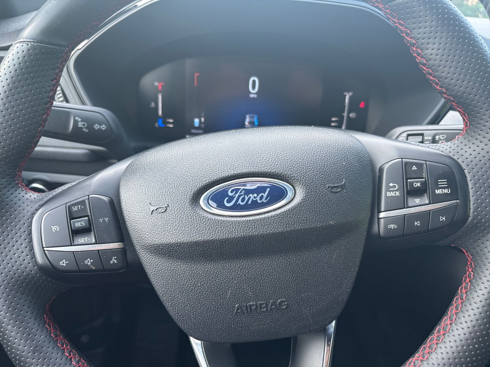 Thumbnail: 2023 Ford Escape - 5