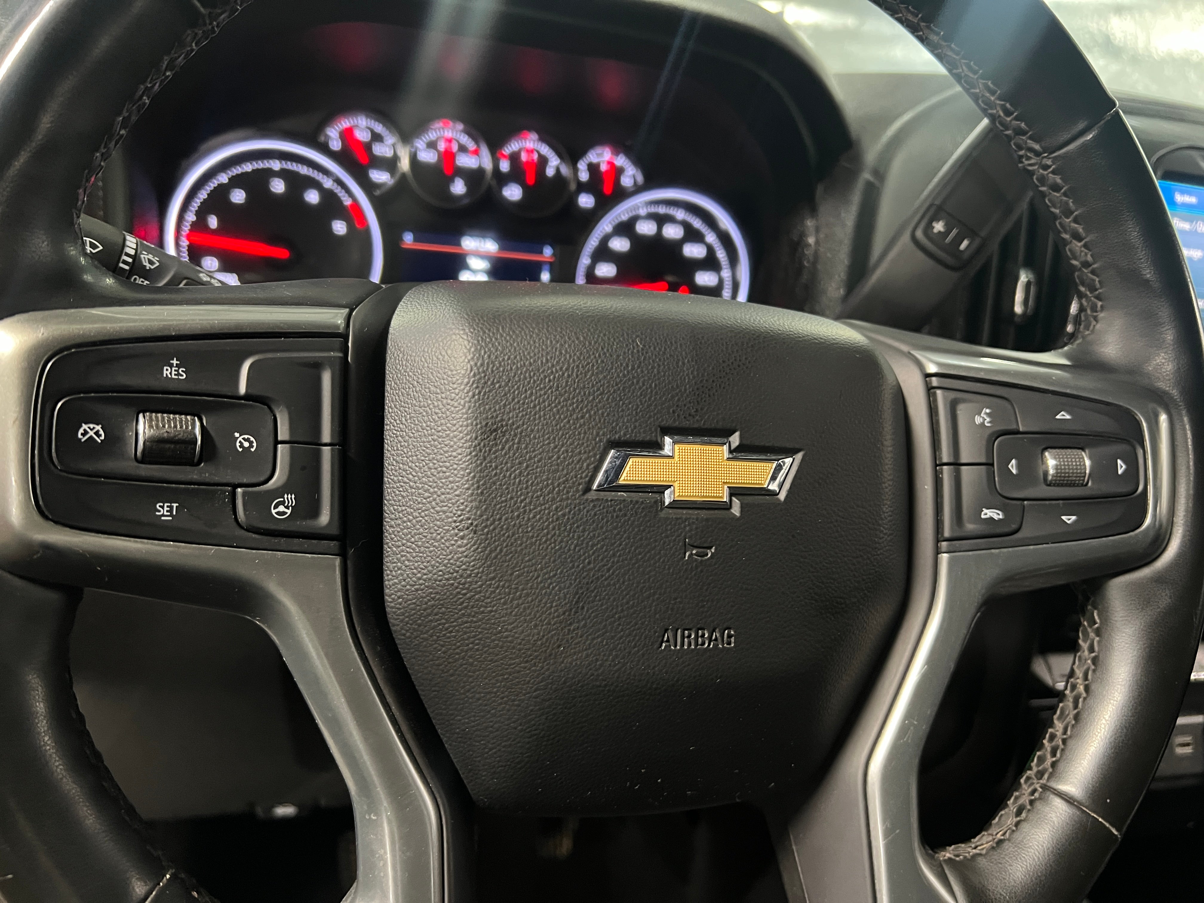 Thumbnail: 2023 Chevrolet Silverado 2500 - 4