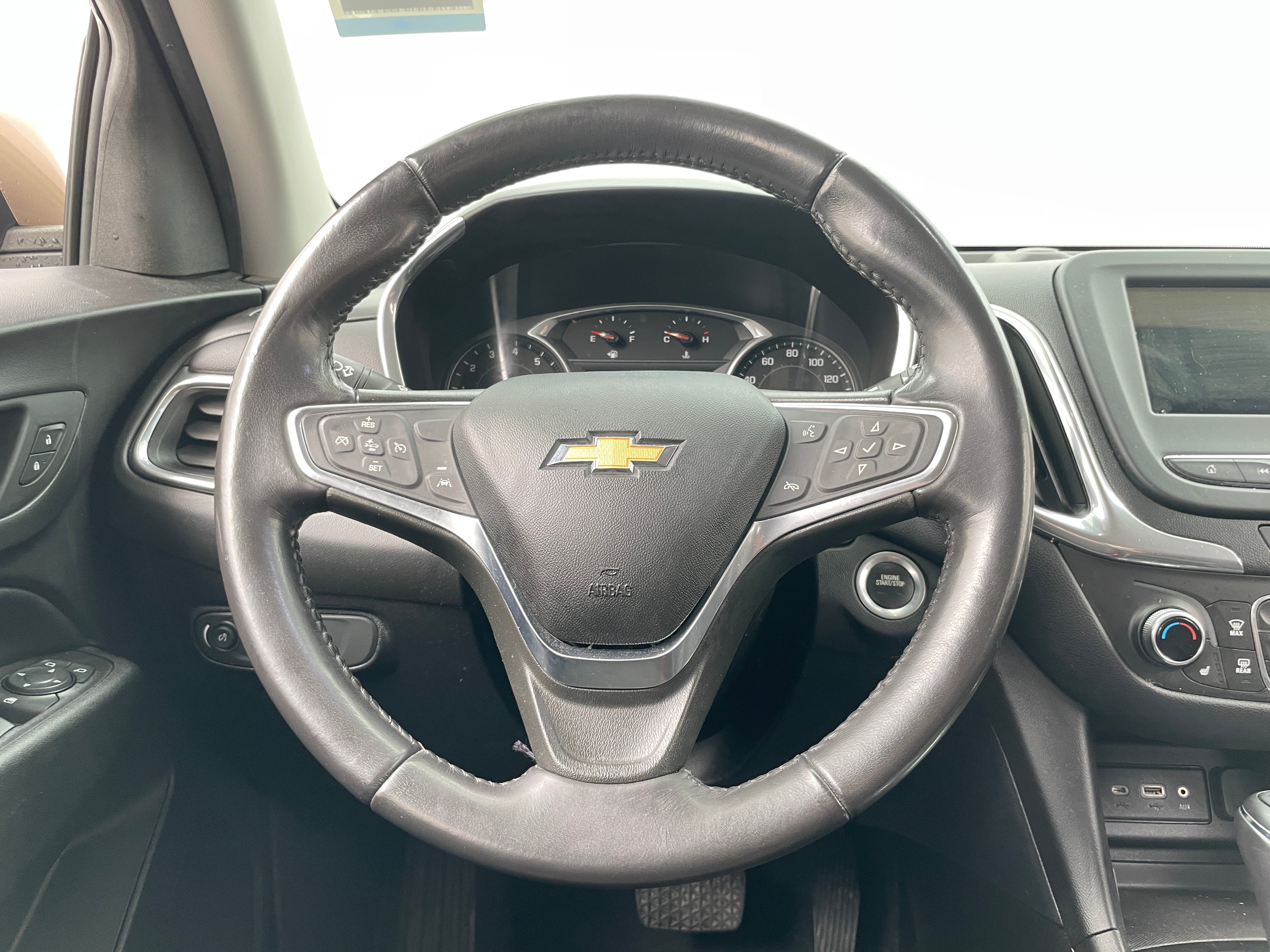 Thumbnail: 2019 Chevrolet Equinox - 5