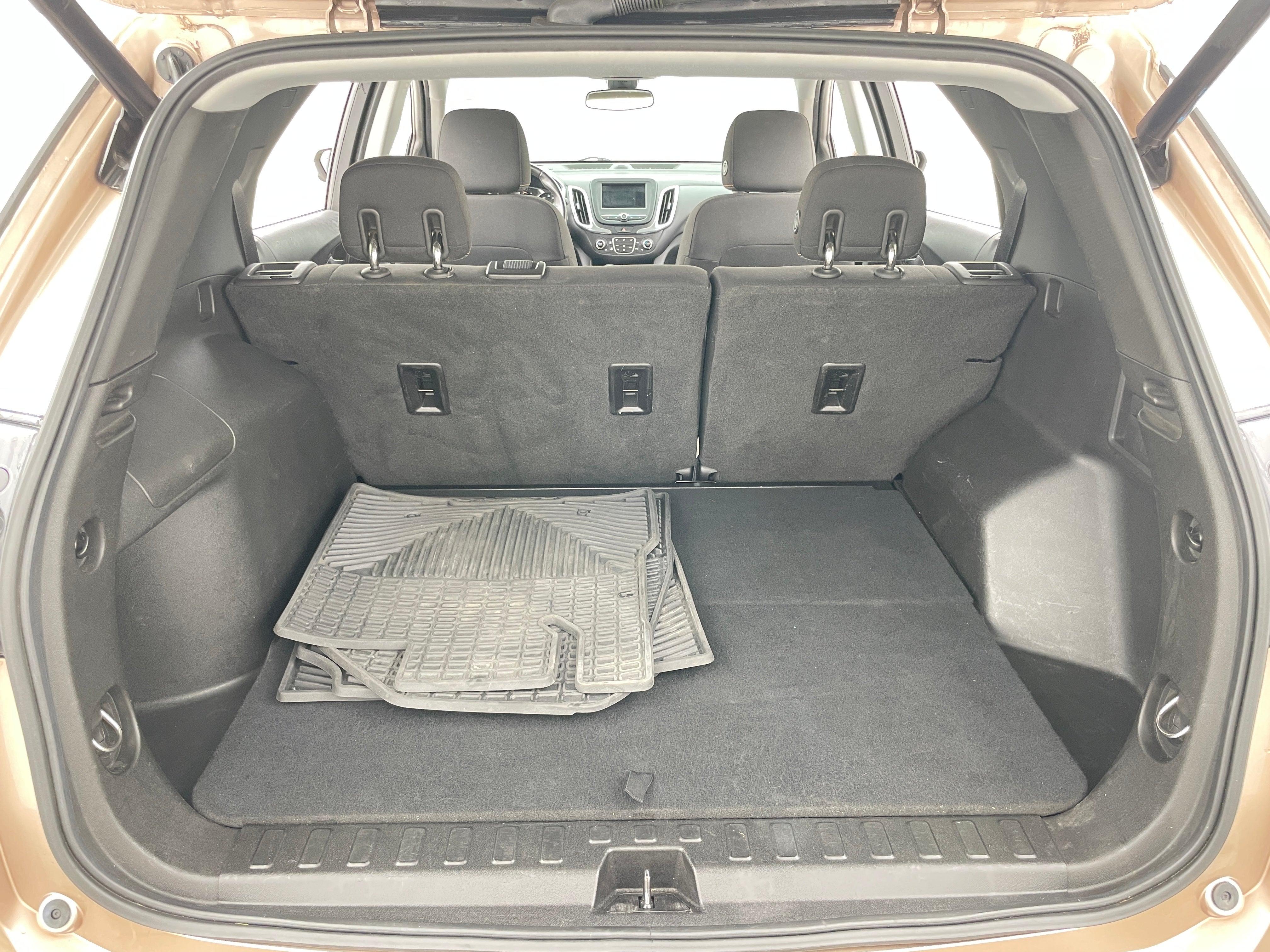 Thumbnail: 2019 Chevrolet Equinox - 7