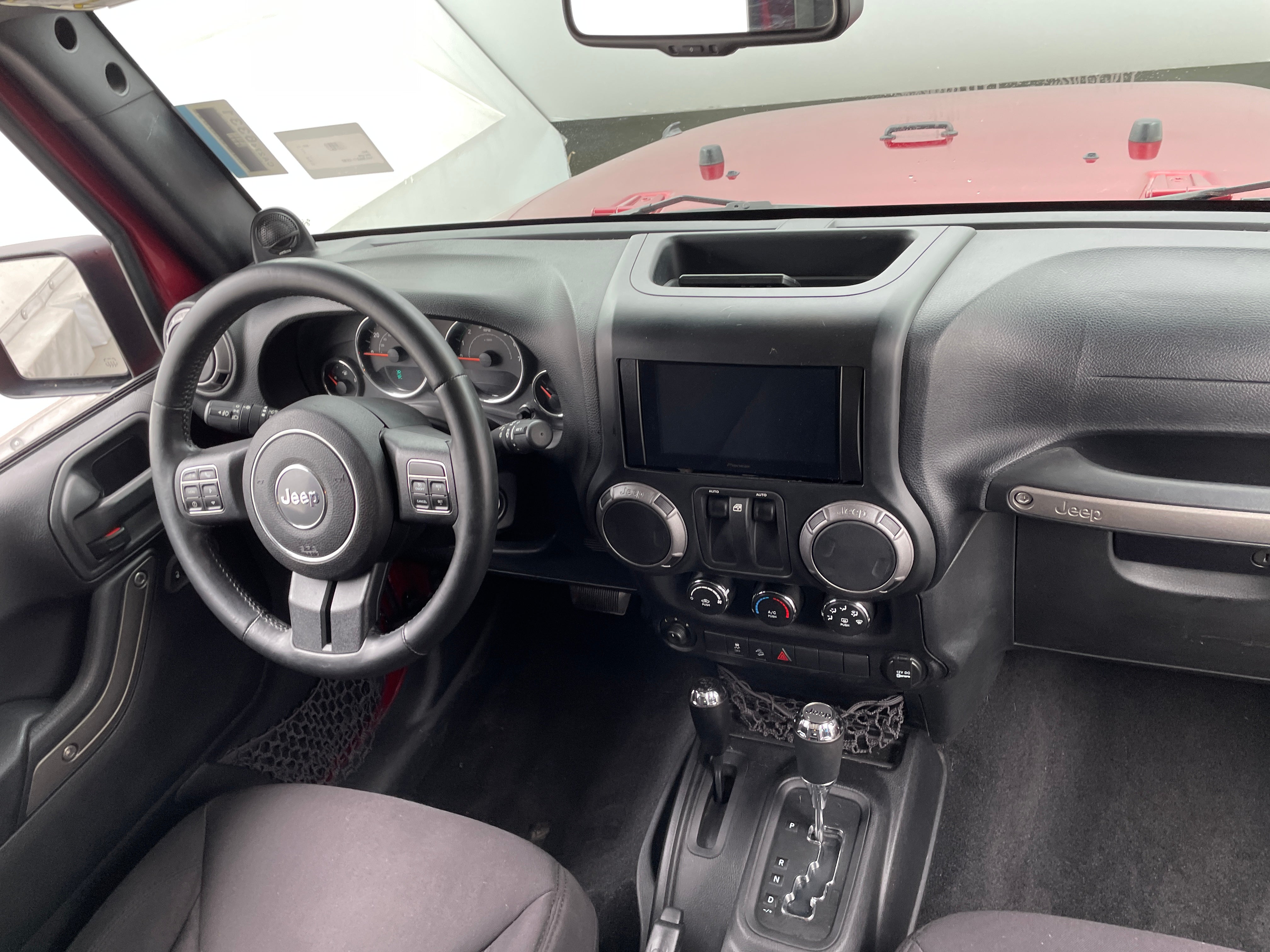 Thumbnail: 2013 Jeep Wrangler - 3