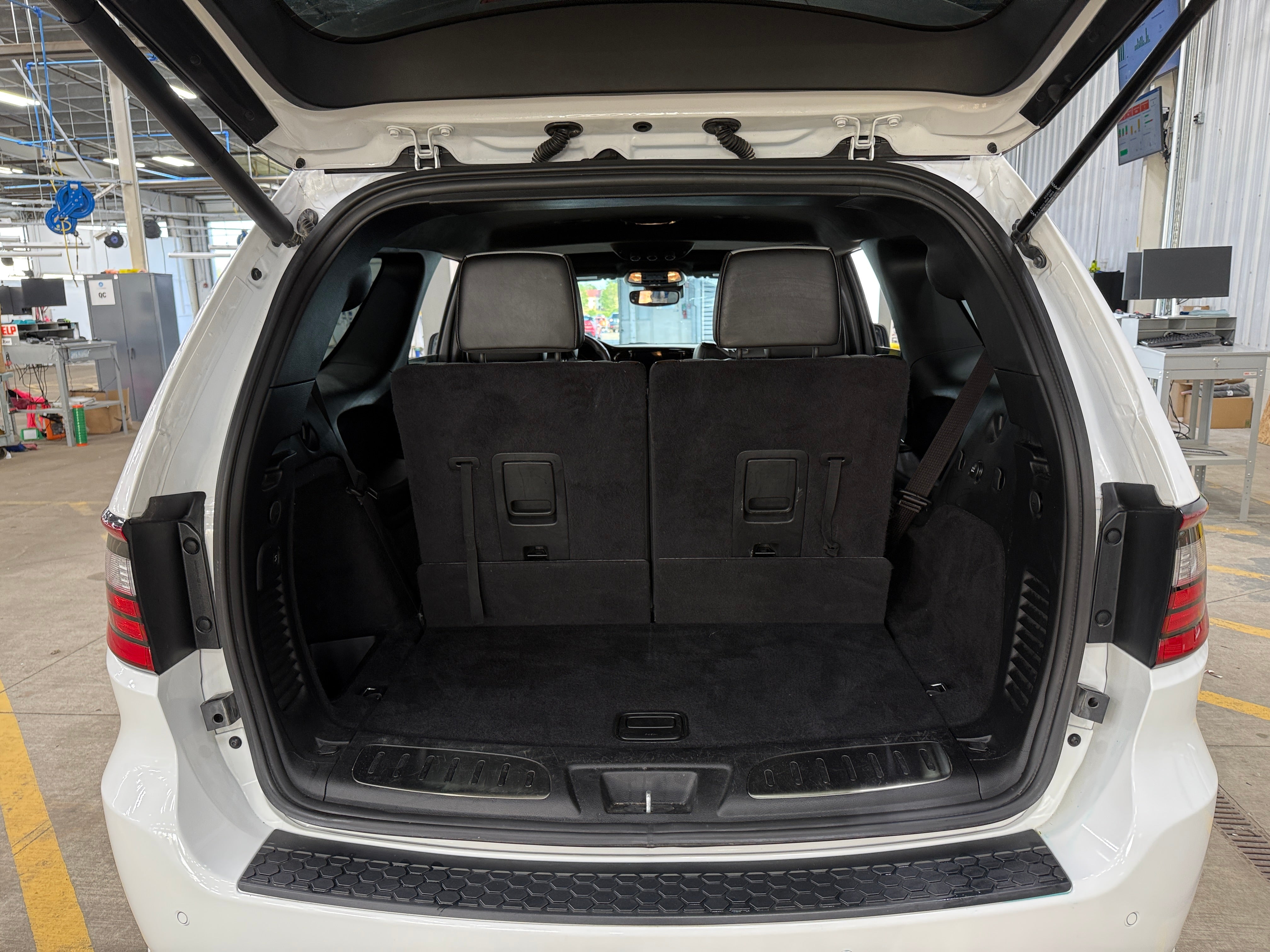 Thumbnail: 2022 Dodge Durango - 6