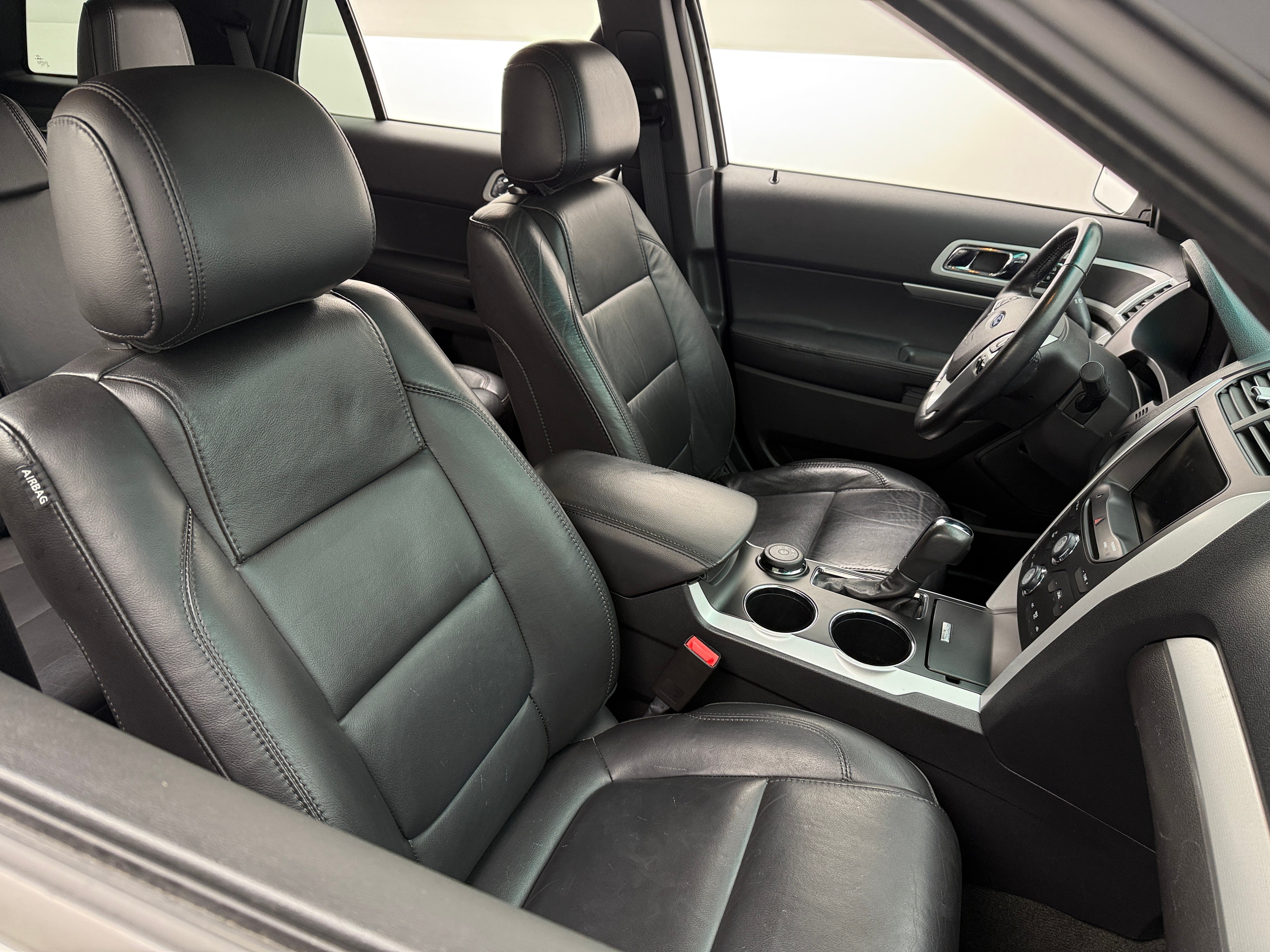 Thumbnail: 2013 Ford Explorer - 2